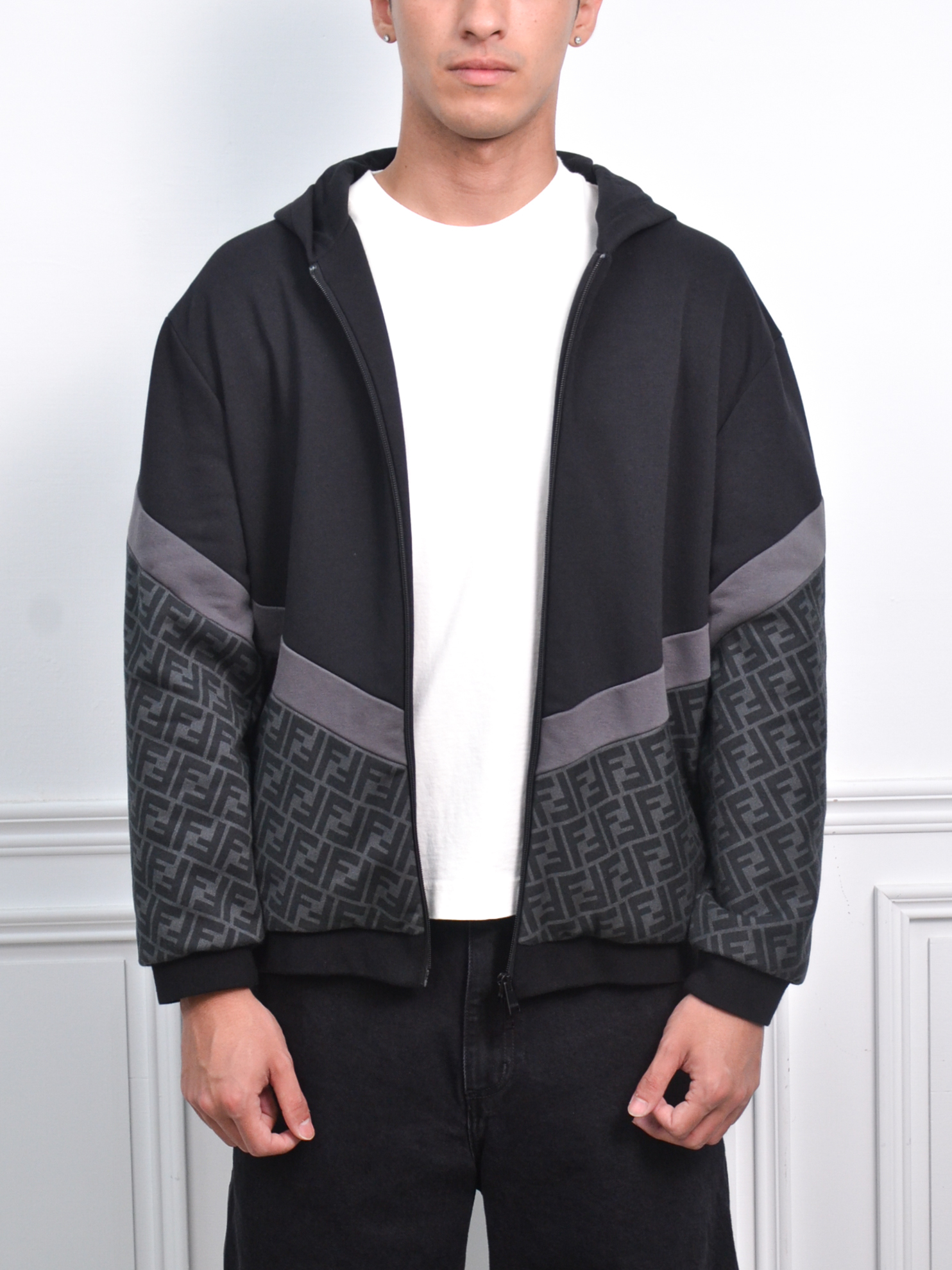 Fendi  FF Motif Zip-Up Hoodie 滿版logo連帽外套【FAF709AN67】