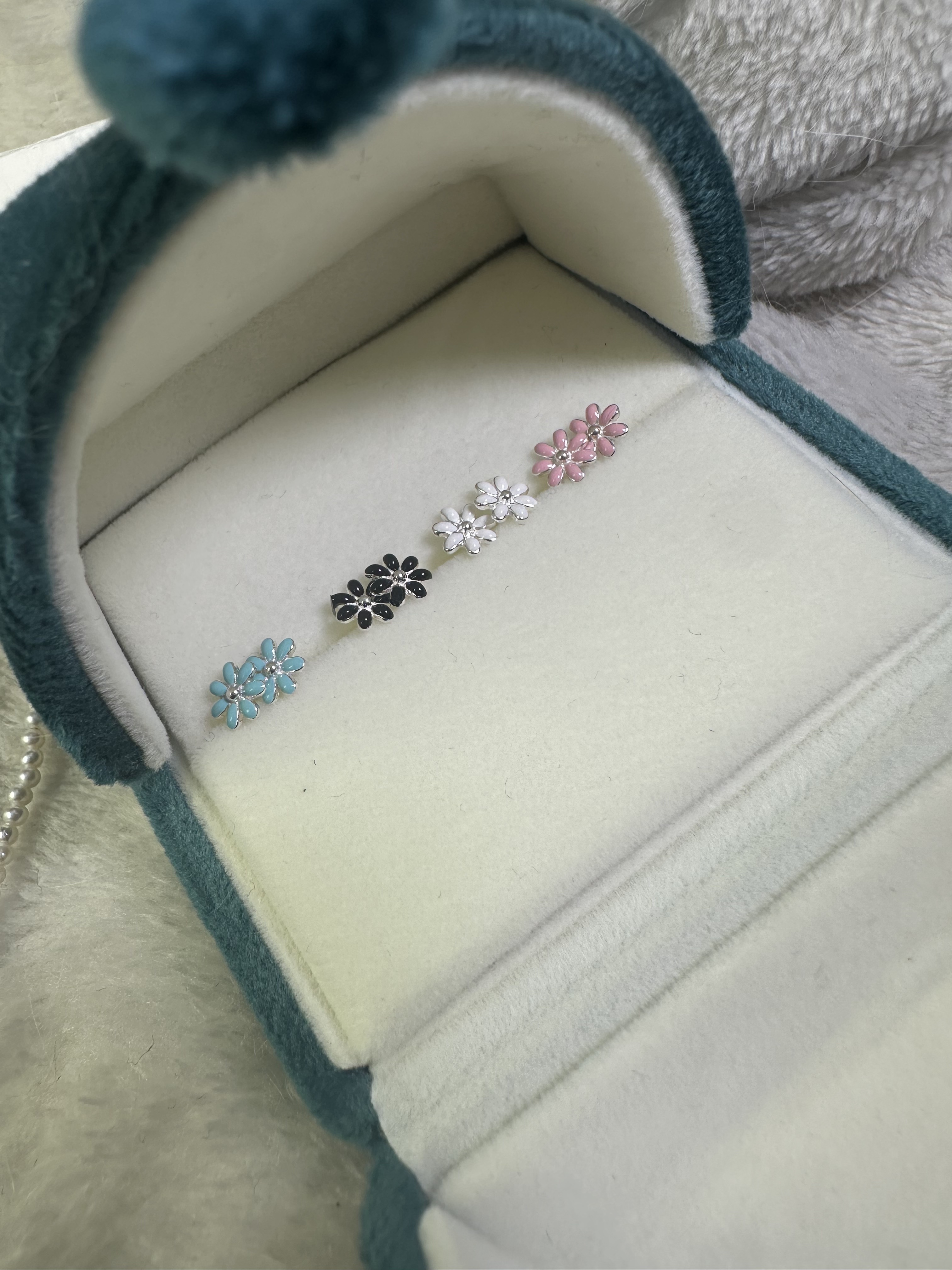 【直播】LC082851 S925 花花耳釘(FS-1100750-3M)