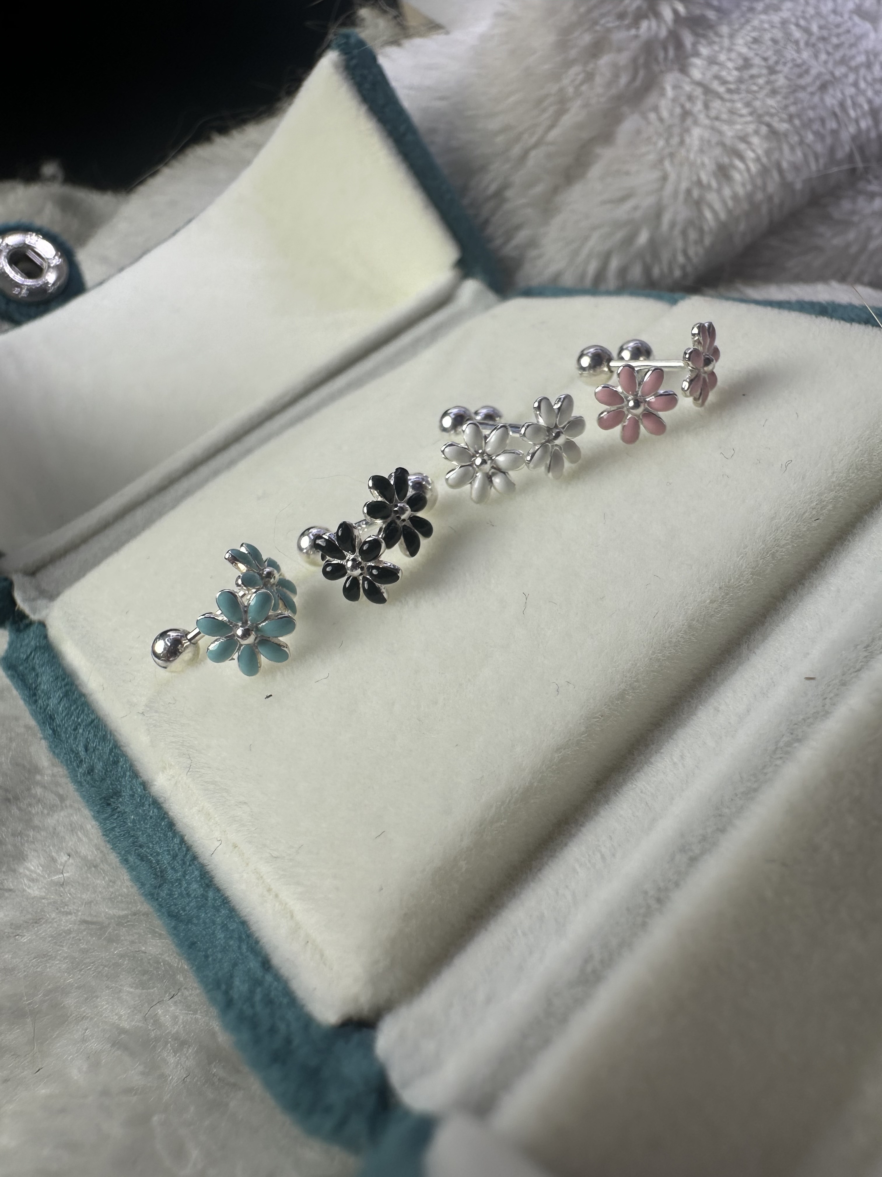 【直播】LC082851 S925 花花耳釘(FS-1100750-3M)