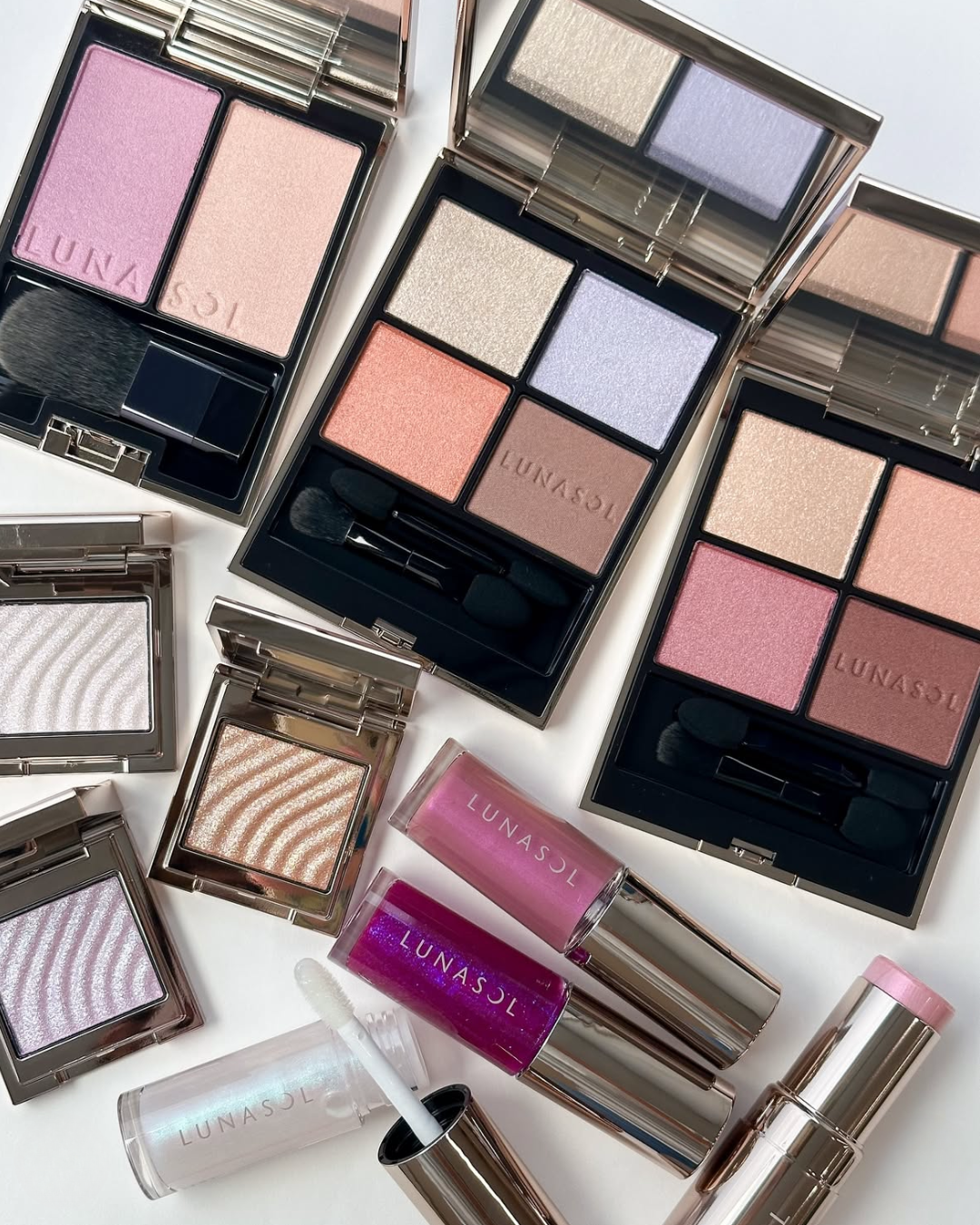 [限定] LUNASOL Winter Makeup Collection 2025 Prismatic Labyrinth