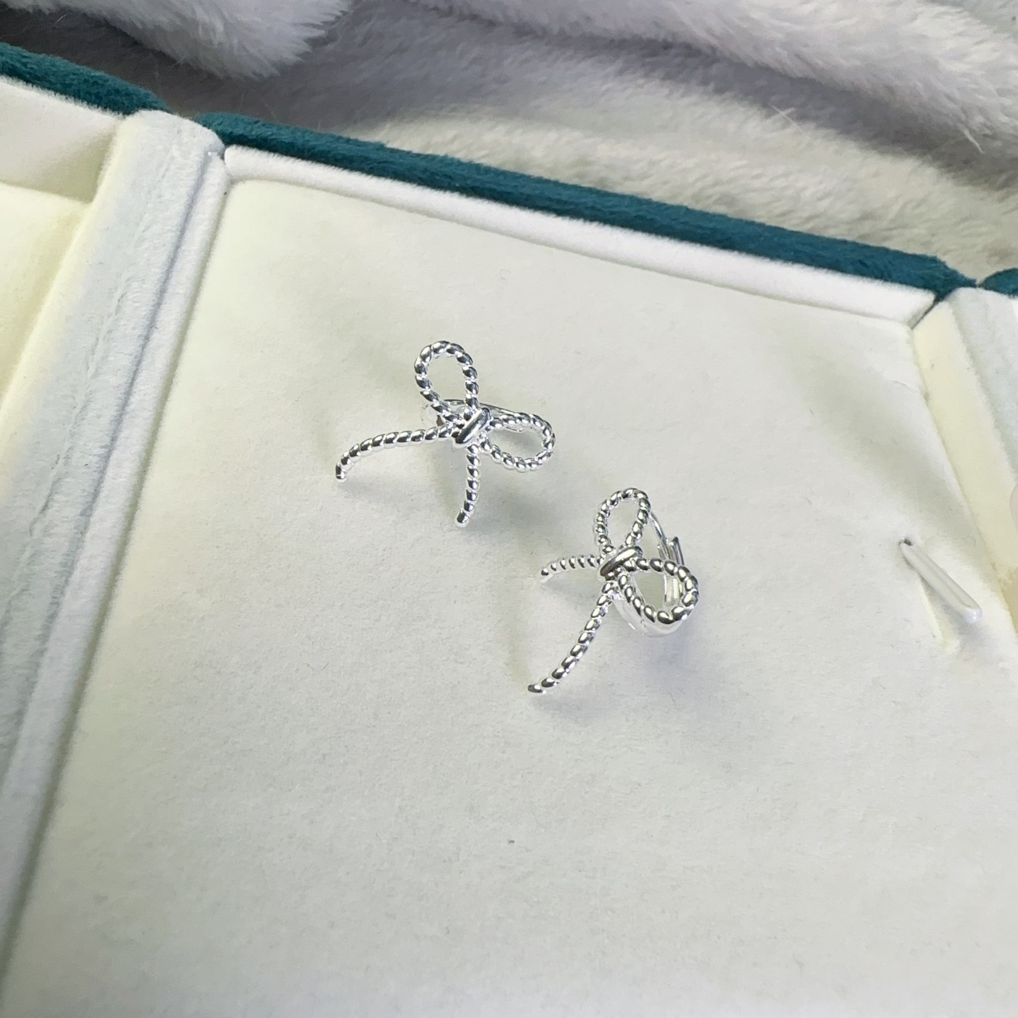 【直播】LC082852 S925 蝴蝶結耳釘(FS-1101608)