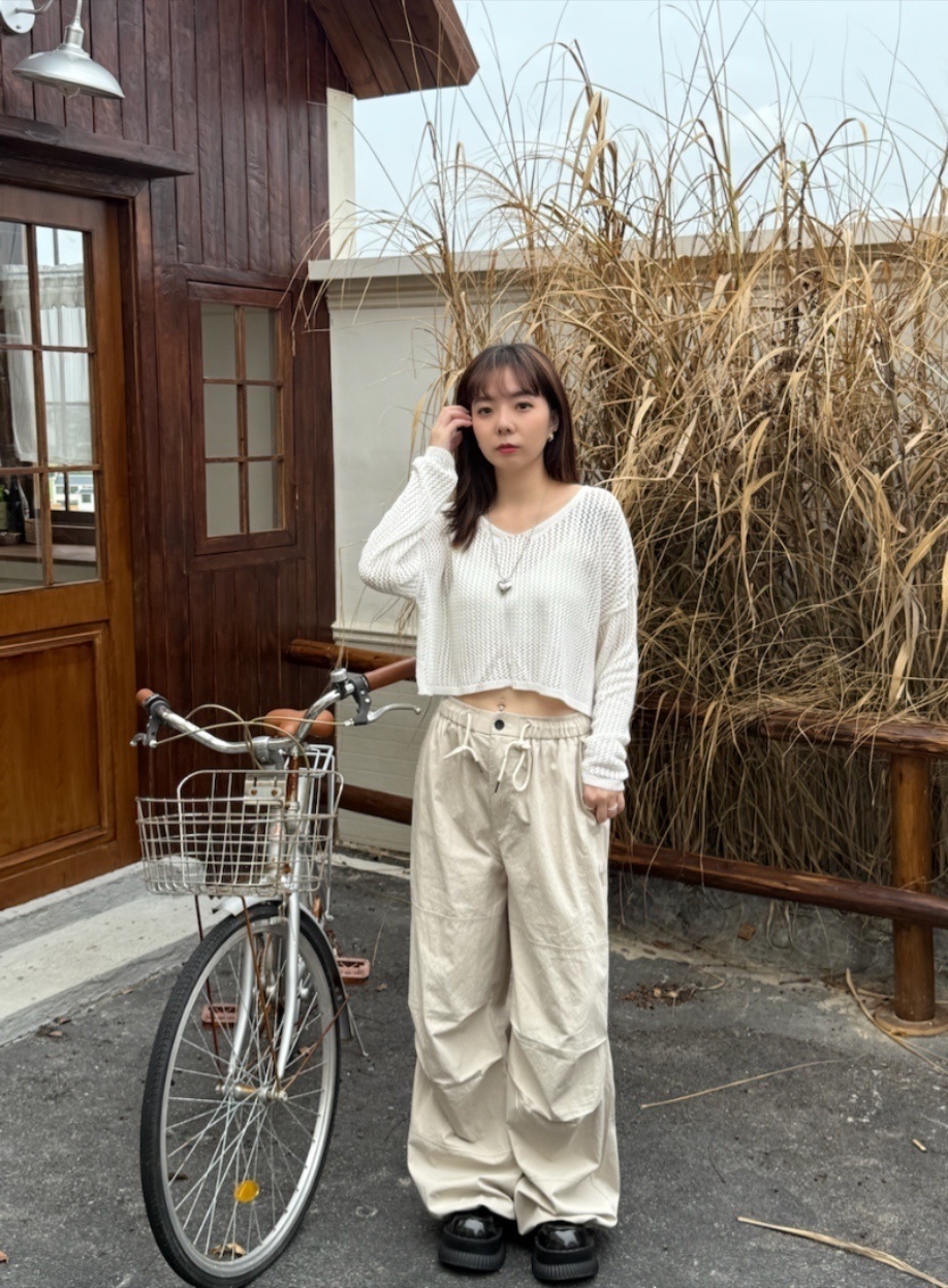 鬆緊壓折褲腳抽繩工裝寬褲