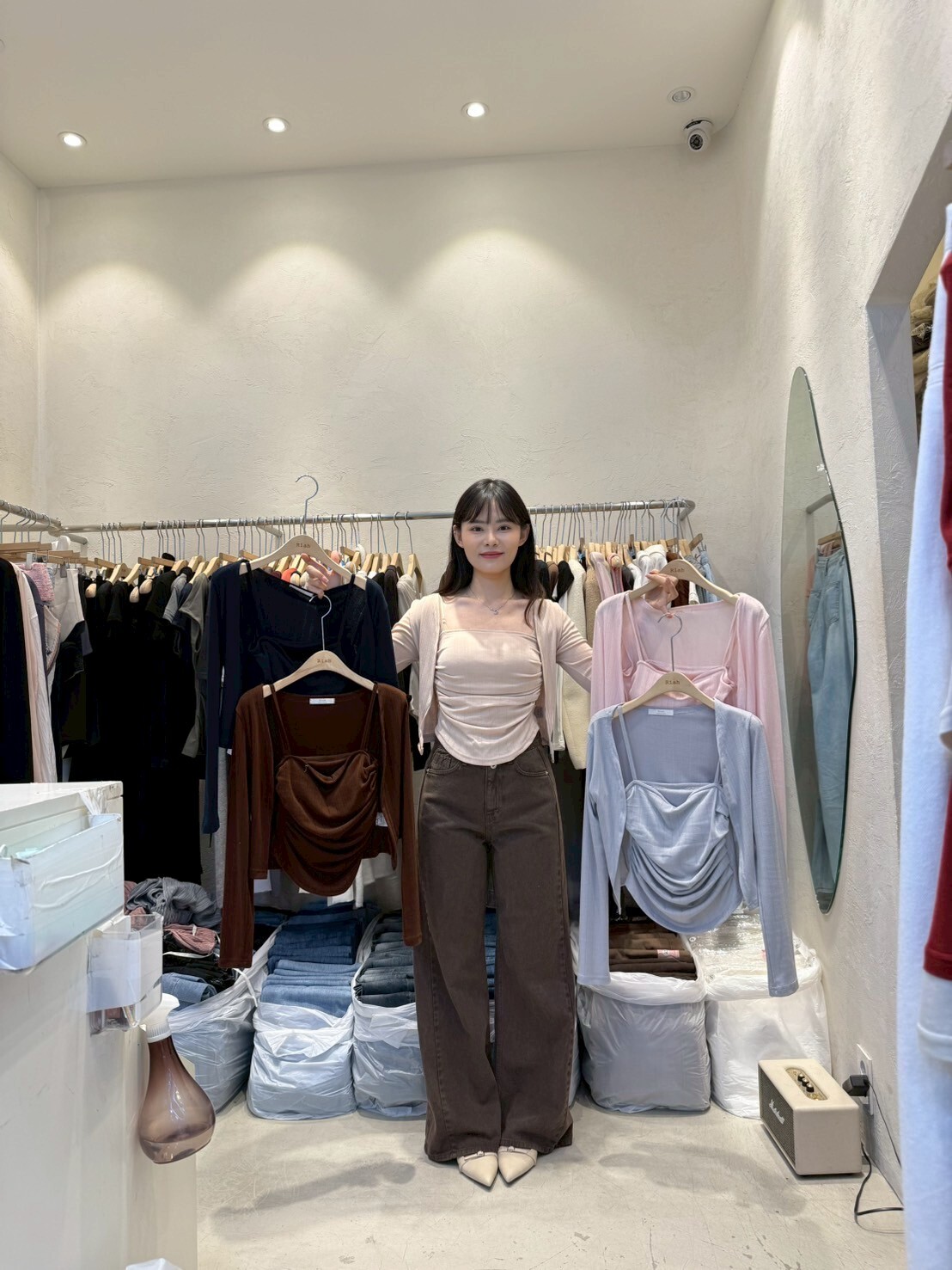 RH5020 暗紋皺摺吊帶外套套裝