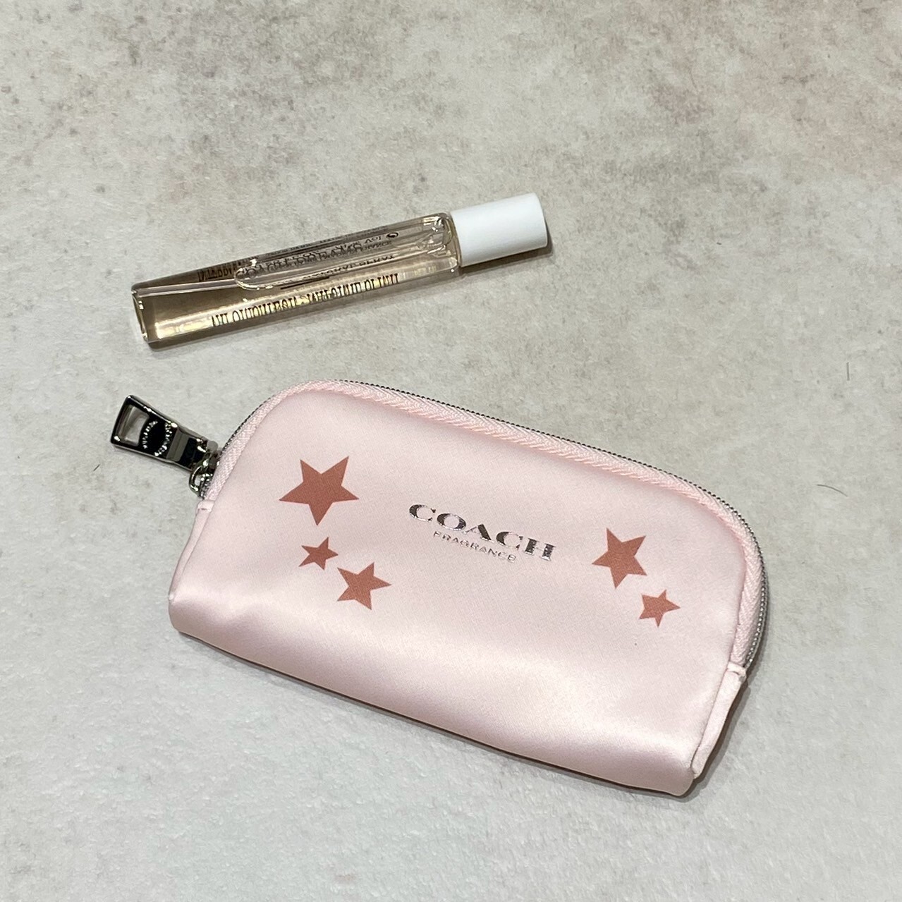 Coach 蔻馳 逐夢女性小香精禮盒 (隨行香氛淡香精7.5ml+化妝包)