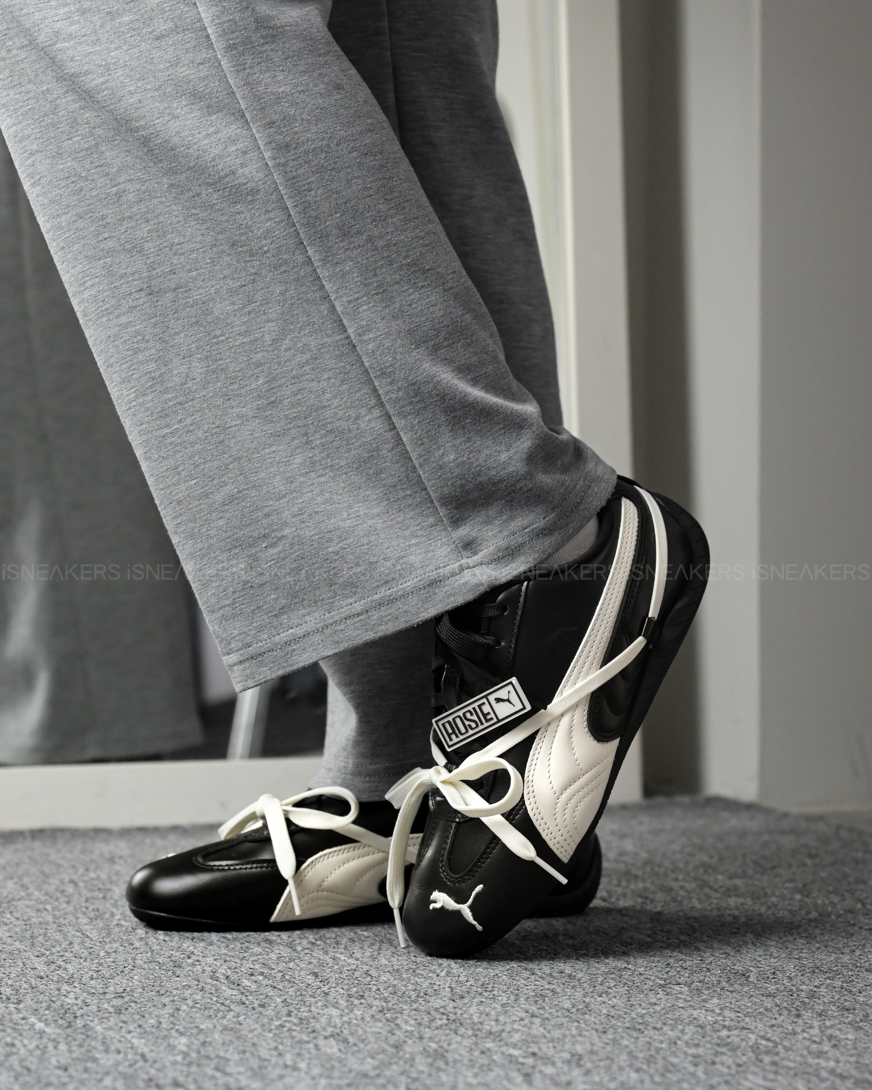 iSNEAKERS｜Rosé x Puma Speedcat Premium "Black Warm White" 黑白 404391-01