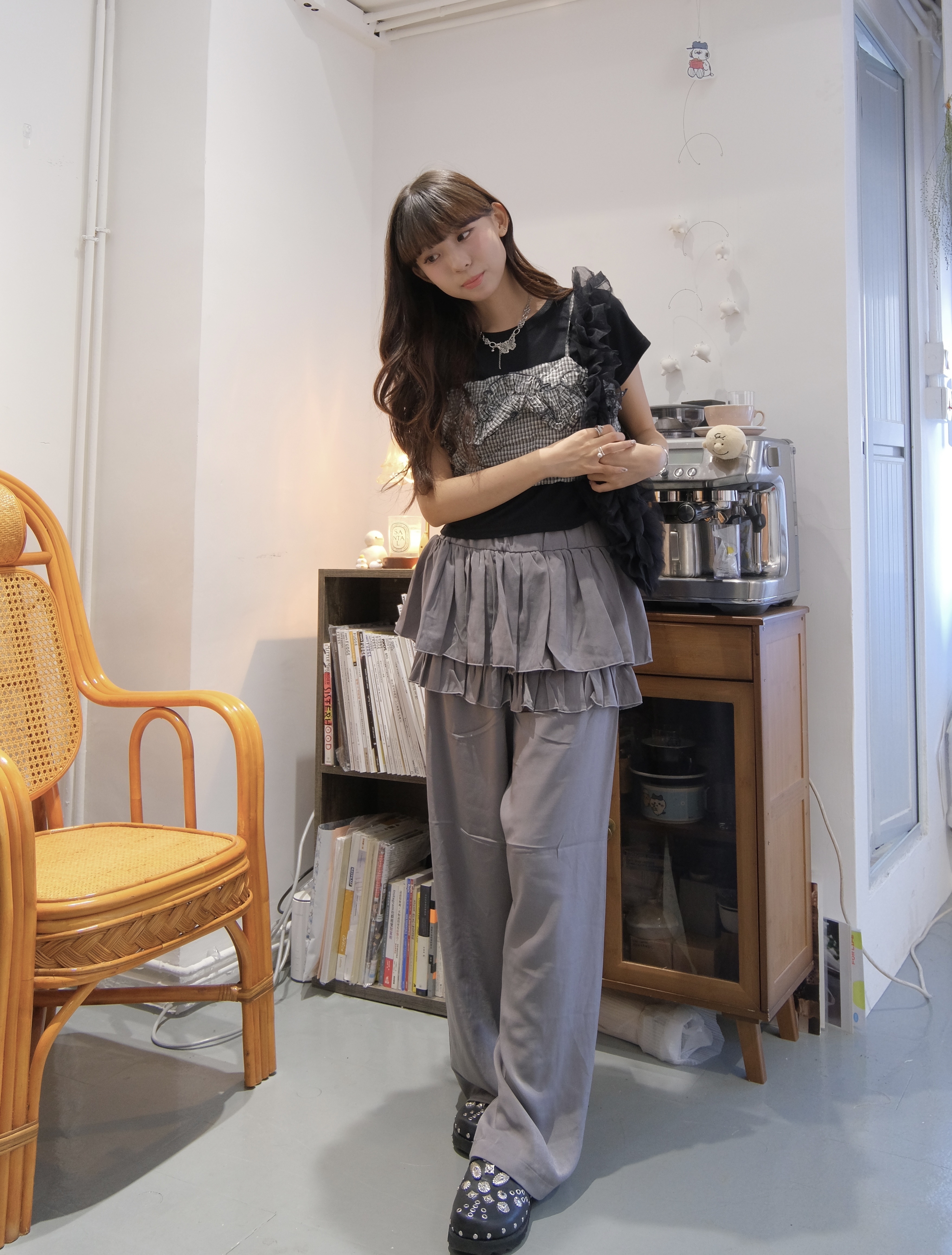 棉麻格仔小露肩短TOP