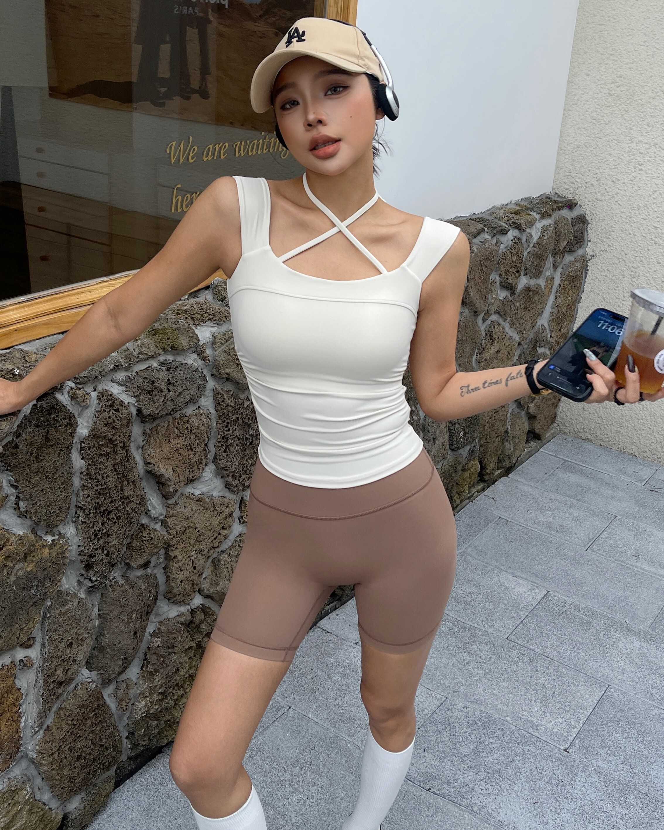 SHIFT 三穿綁帶寬肩帶機能上衣-奶白