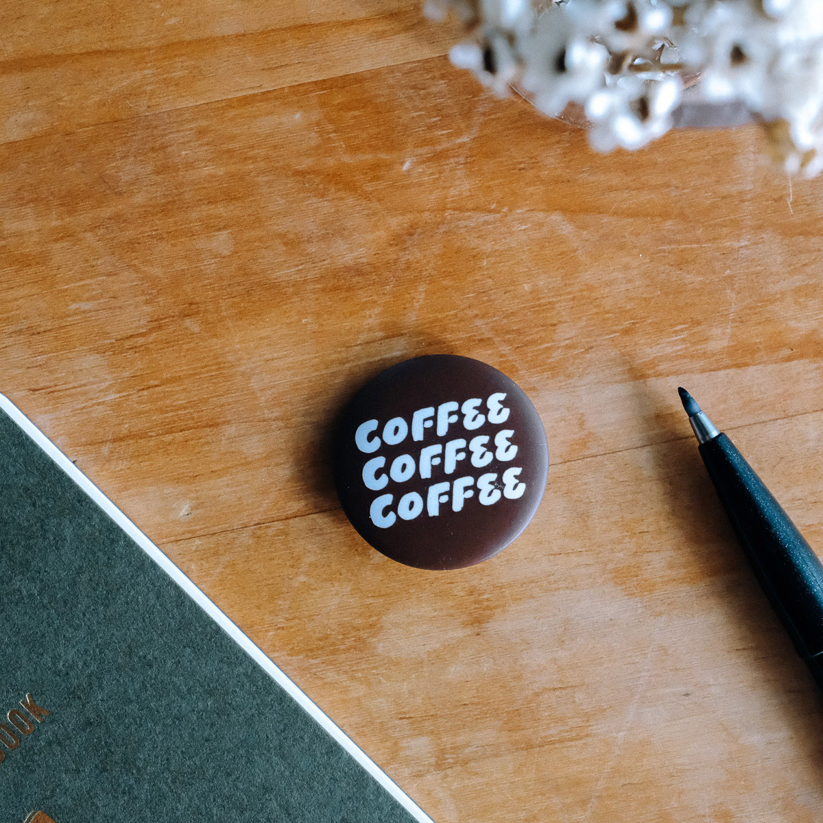 「HAVE a GOOD ONE」TRiPLE COFFEE PIN 小徽章｜WHOSMiNG