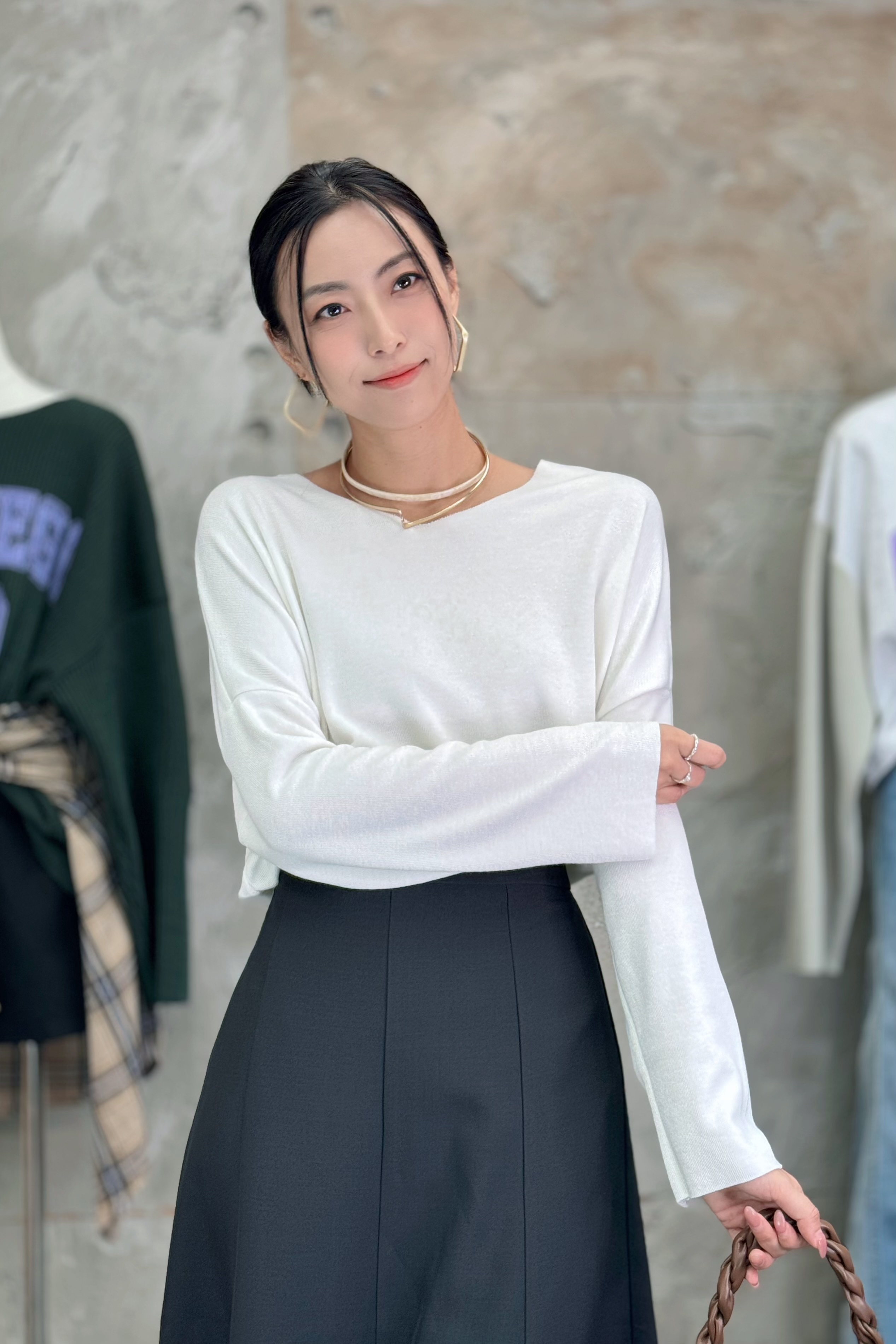 TOP#7678🤍剪口無車邊慵懶上衣