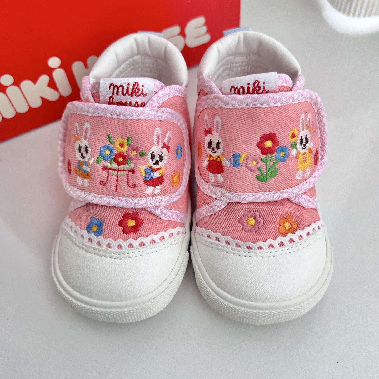 𝐌𝐢𝐤𝐢 𝐇𝐨𝐮𝐬𝐞 兔兔花園刺繡魔術貼帆布橡膠底鞋