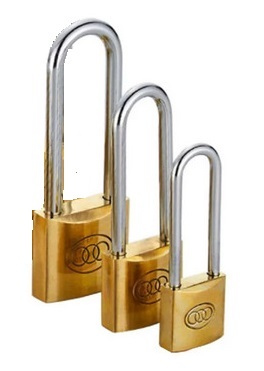 CC003-1  三環牌長耳銅掛鎖 (同匙)