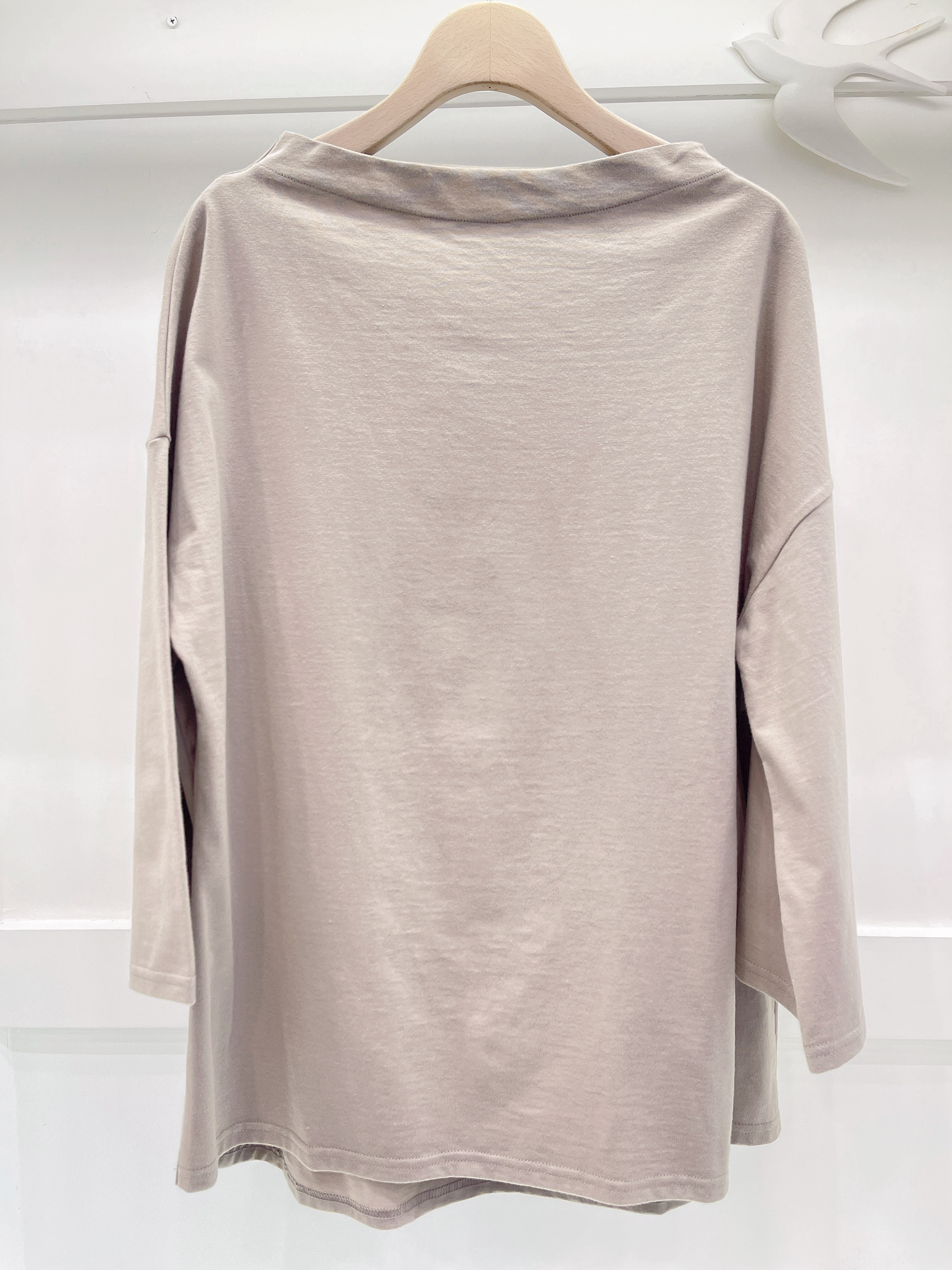 七分袖寬瓶套頭衫