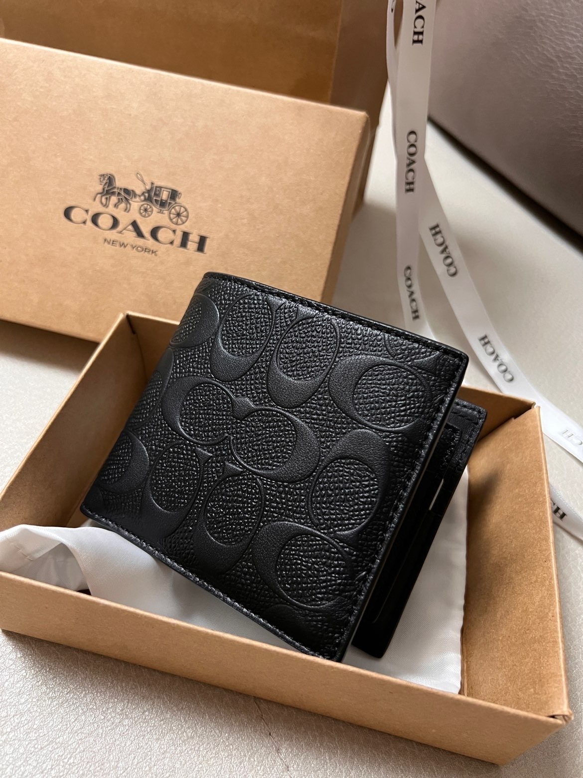 代購-COACH 3in1 Wallet 浮雕LOGO 十字壓紋牛皮革 短夾 內附卡片夾 黑
