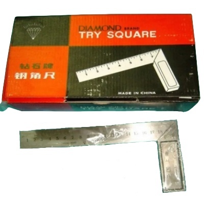 D022  鑽石牌鋼角尺