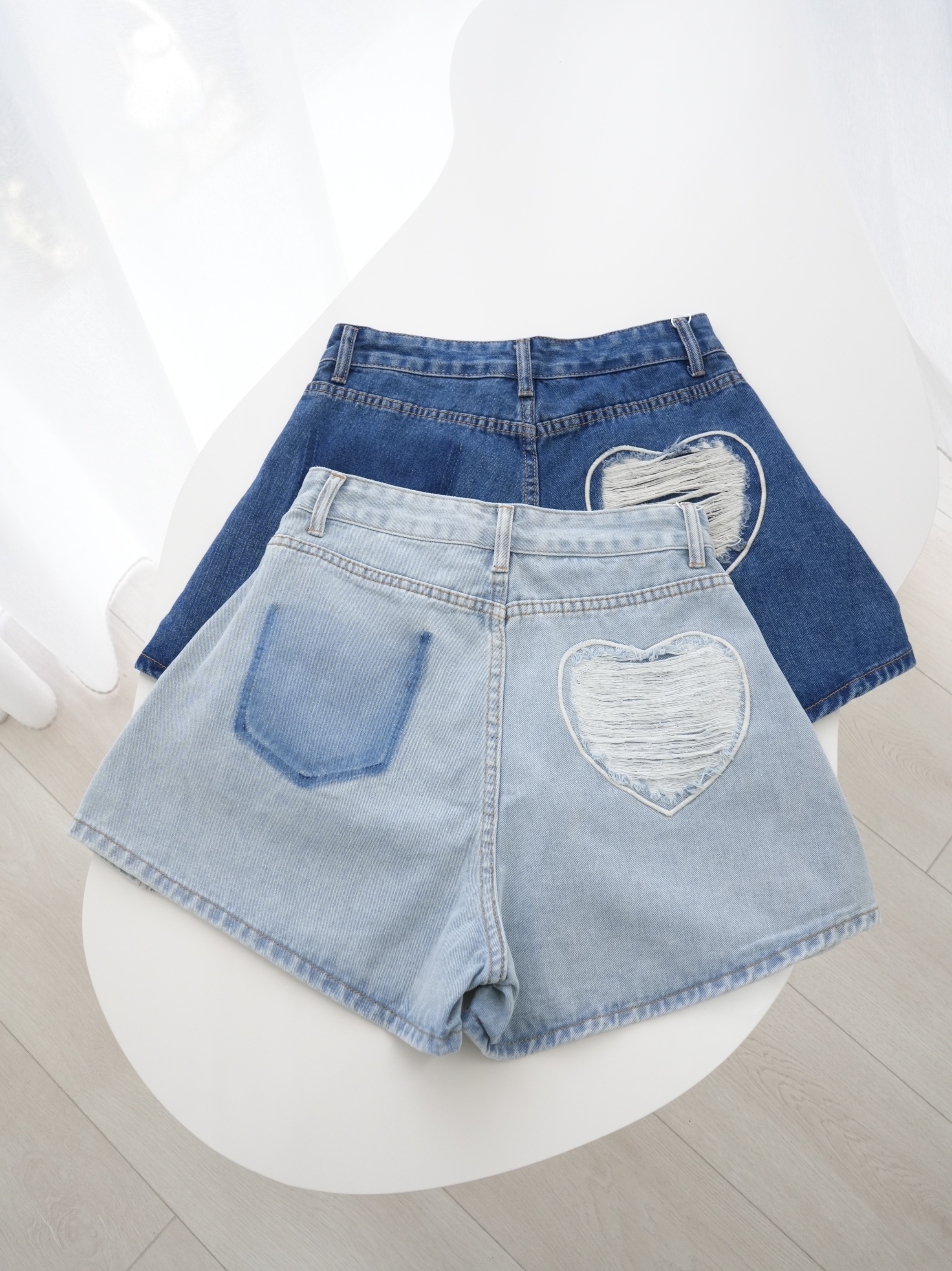 法朵Fado shop｜愛心ﮩ٨ـ♡口袋刷破牛仔短褲 250B017 深藍/淺藍 (S-XL)