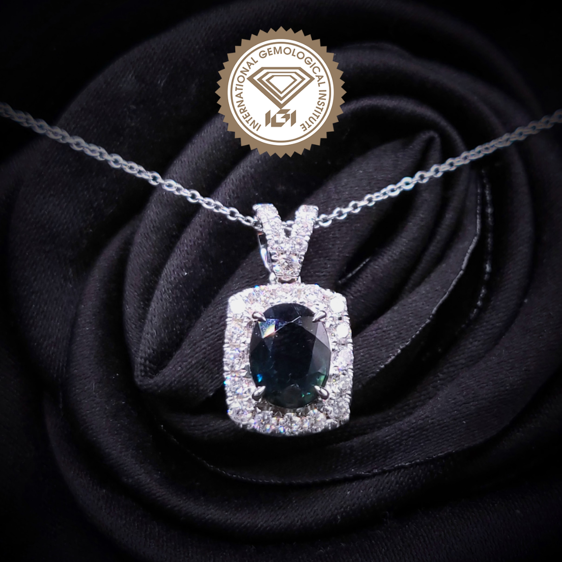 18K White Gold 1.55ct Sapphire and Diamond Pendant