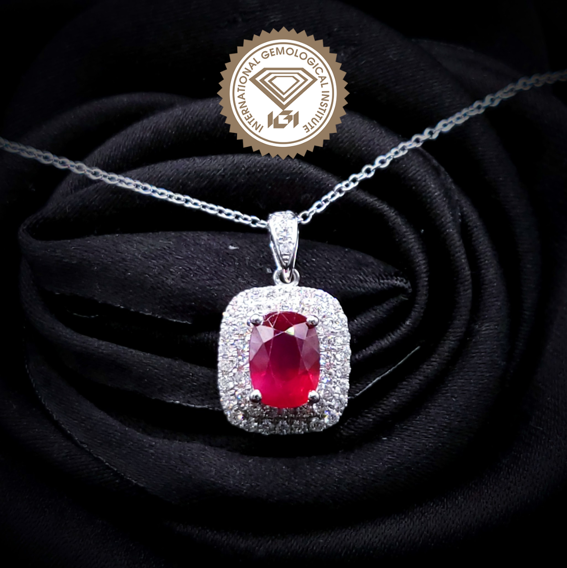 18K White Gold 1.54ct Ruby and Diamond  Pendent