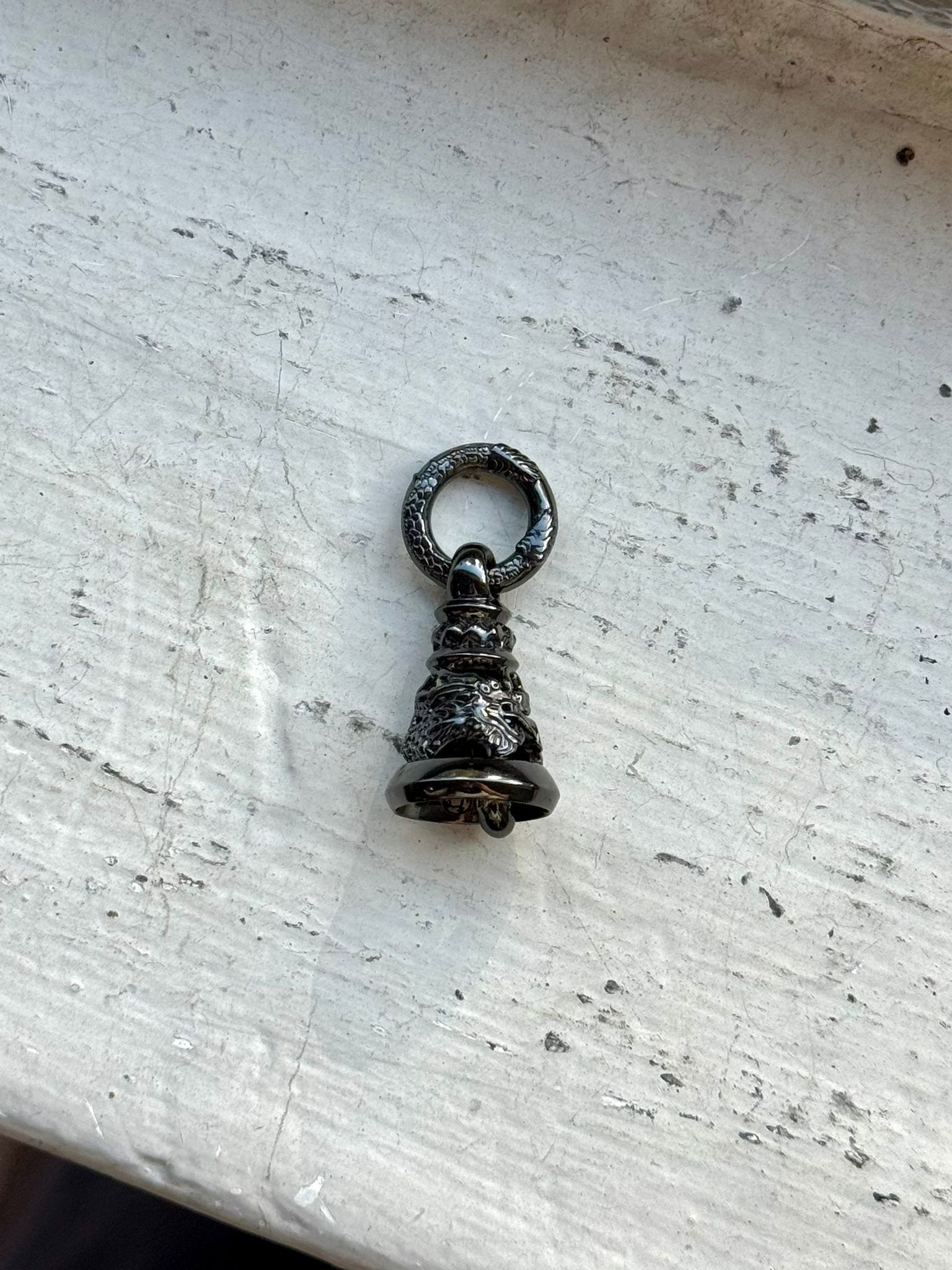 RING THE DRAGON BELL RHODIUM BLACK