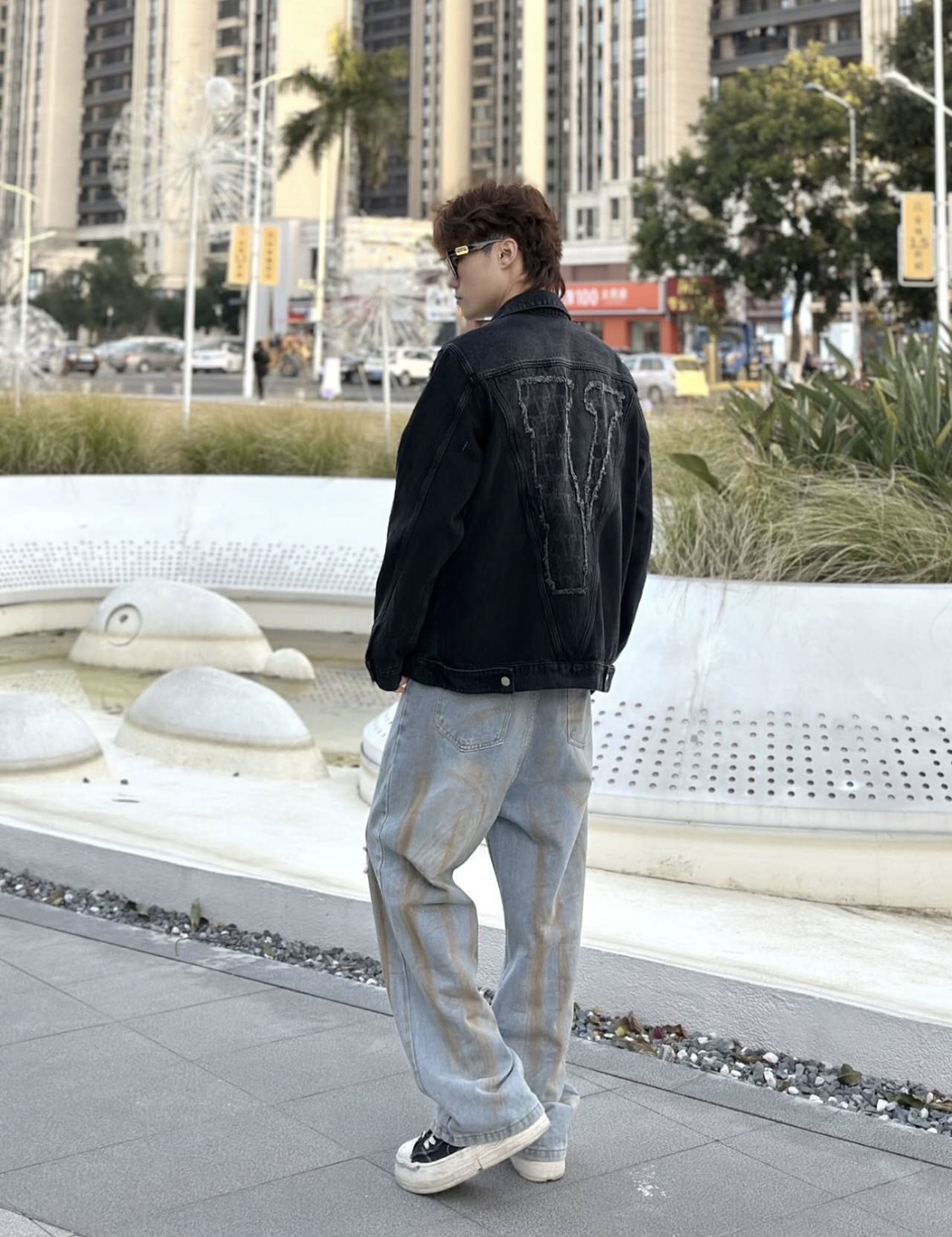 Vlone 破壞 拼接 貼布 精品 牛仔外套 黑/藍