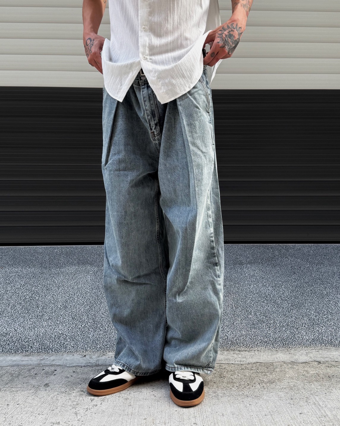 打摺刷色牛仔褲