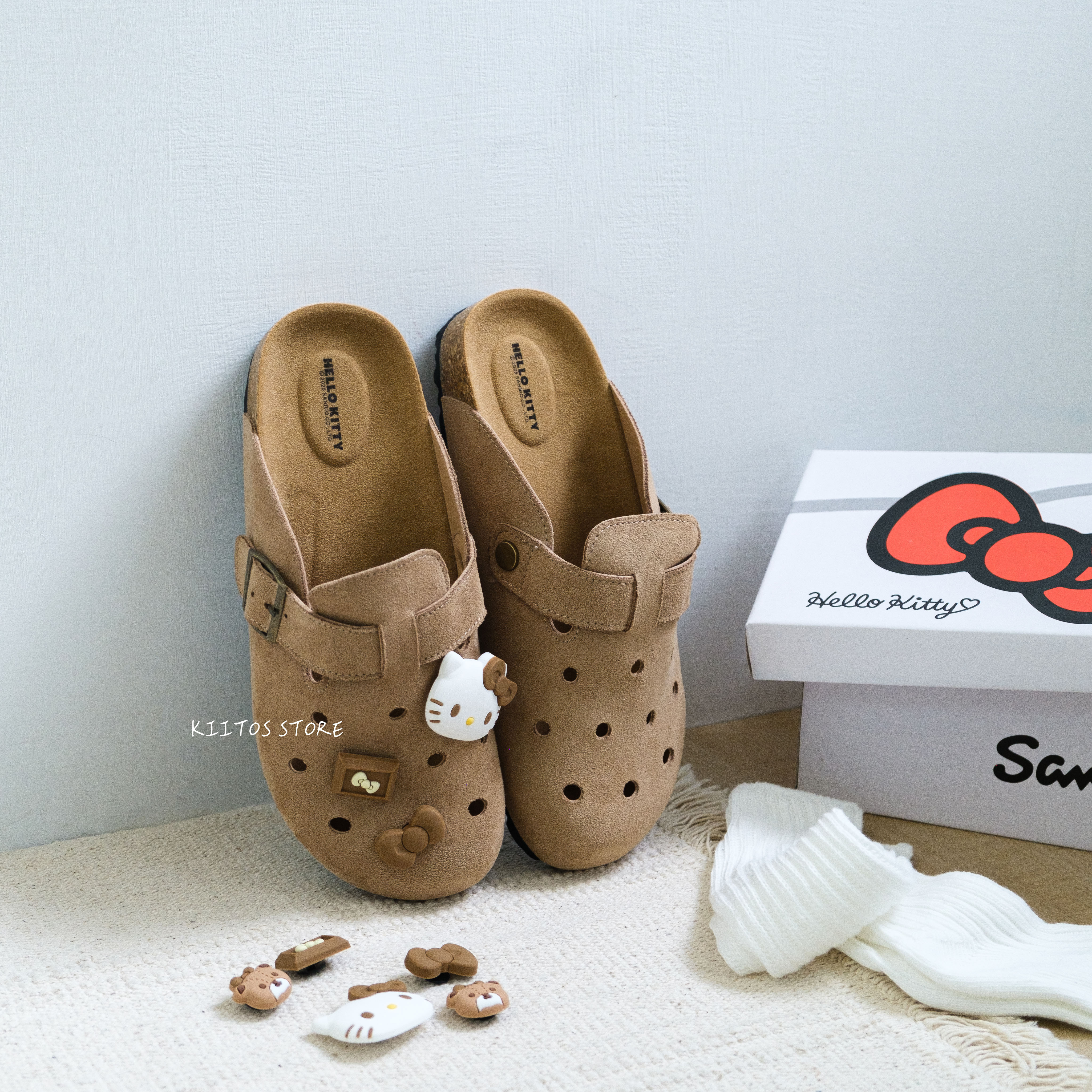 【現貨】SANRIO x HELLO KITTY 聯名款 勃肯洞洞鞋