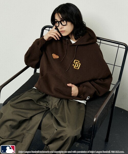 日本限定MLB PUBLUX 25AW 最新款 愛心 帽T 3110220800050