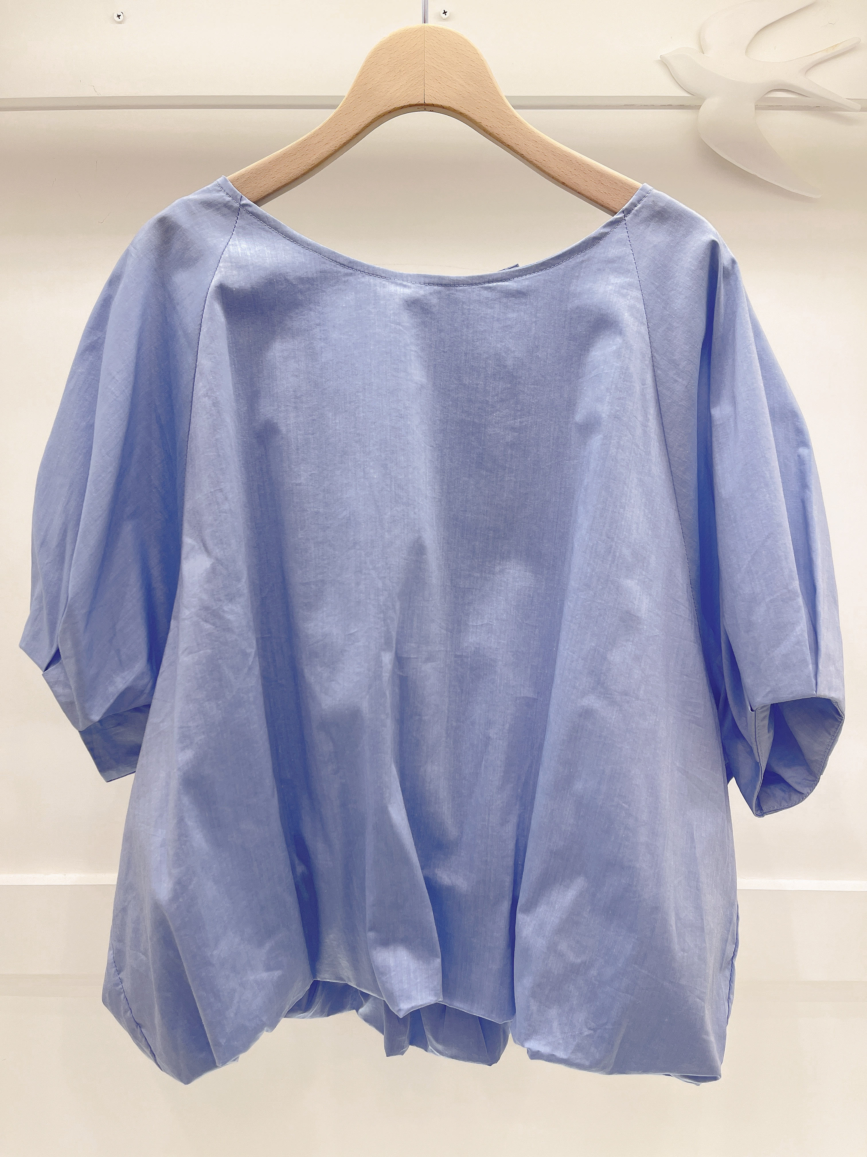 下擺鬆緊後雙蝴蝶結上衣