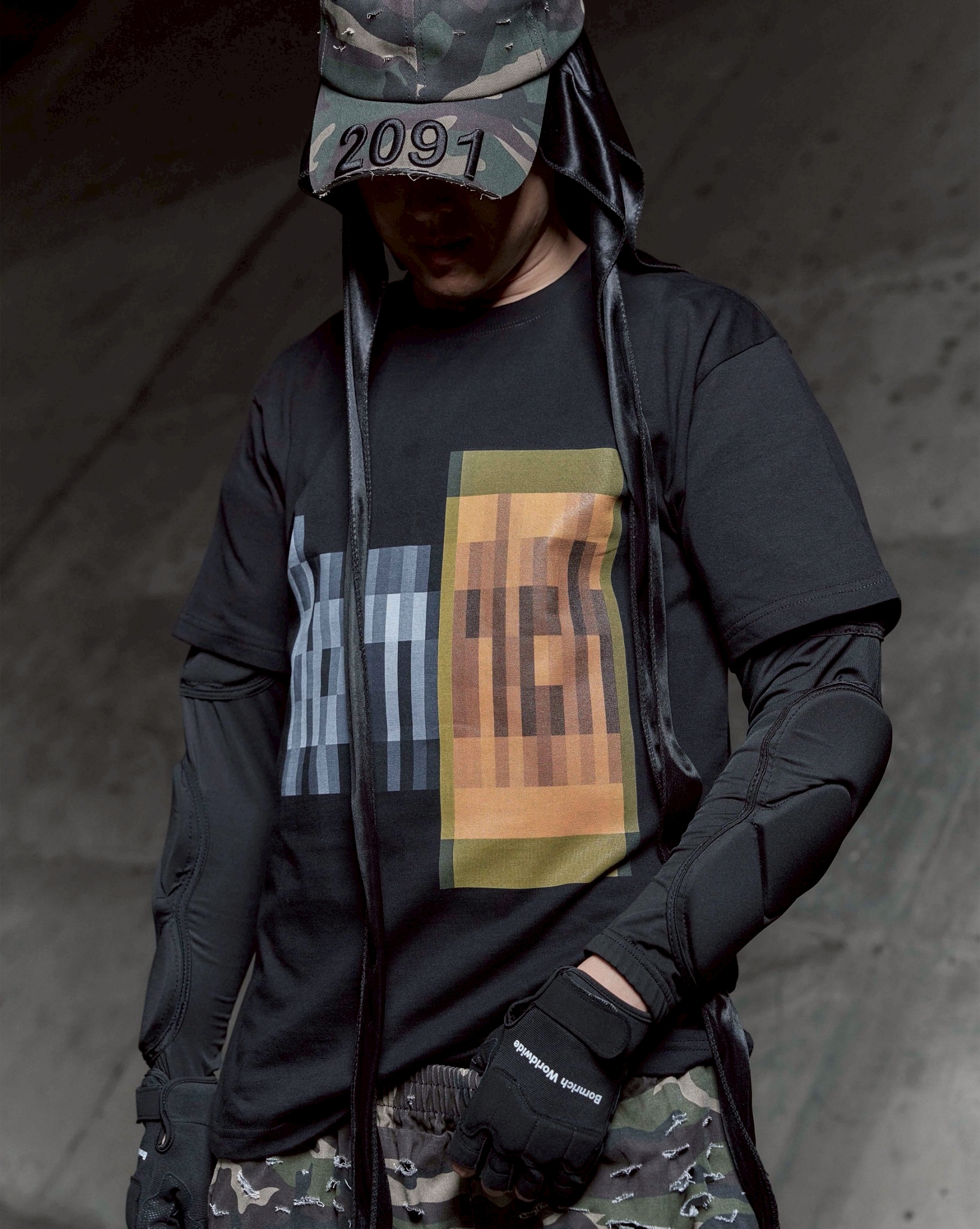 Bornrich UNDER AGE 21+ TEE