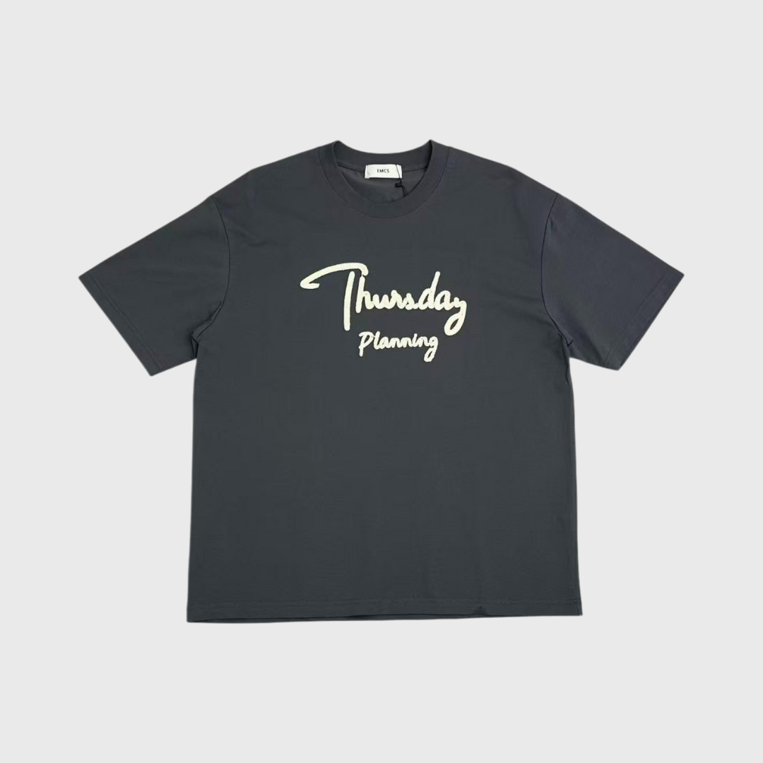 Thursday Planning刺繡短T