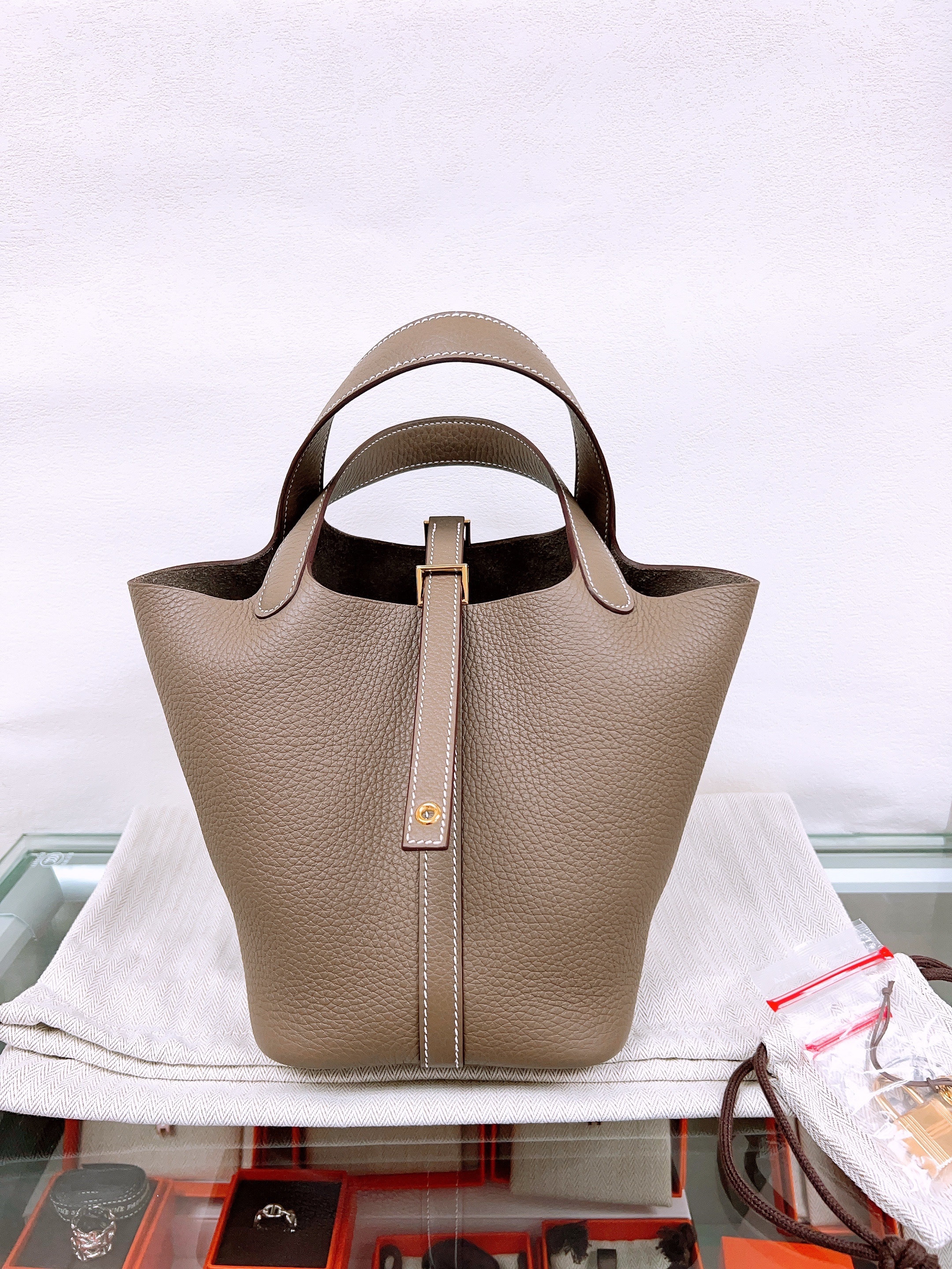 *Brand New* Hermes picotin 18 (stamp K/ etoupe GHW)