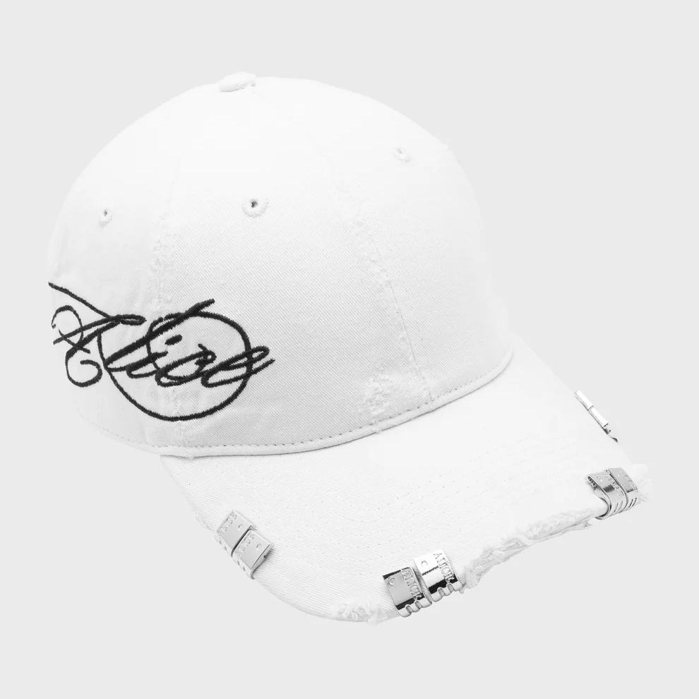 ALICE HOLLYWOOD ENTH SCRIPT CAP (WHITE)