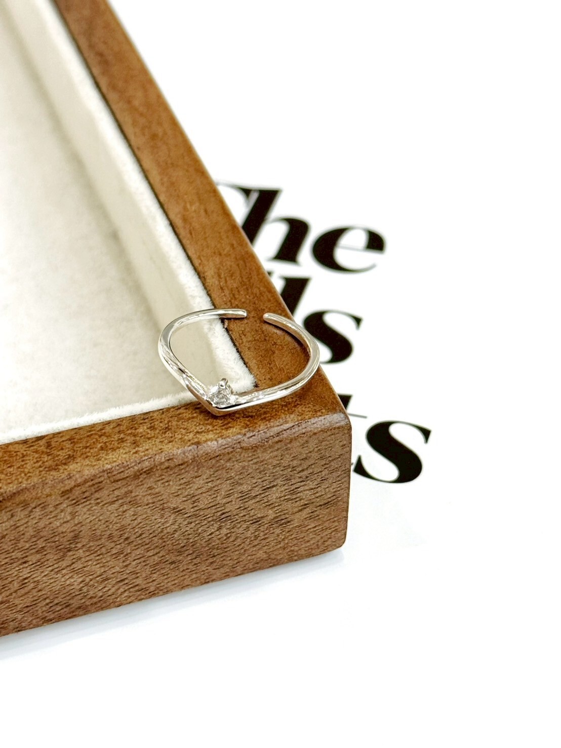 小V女神純銀戒指