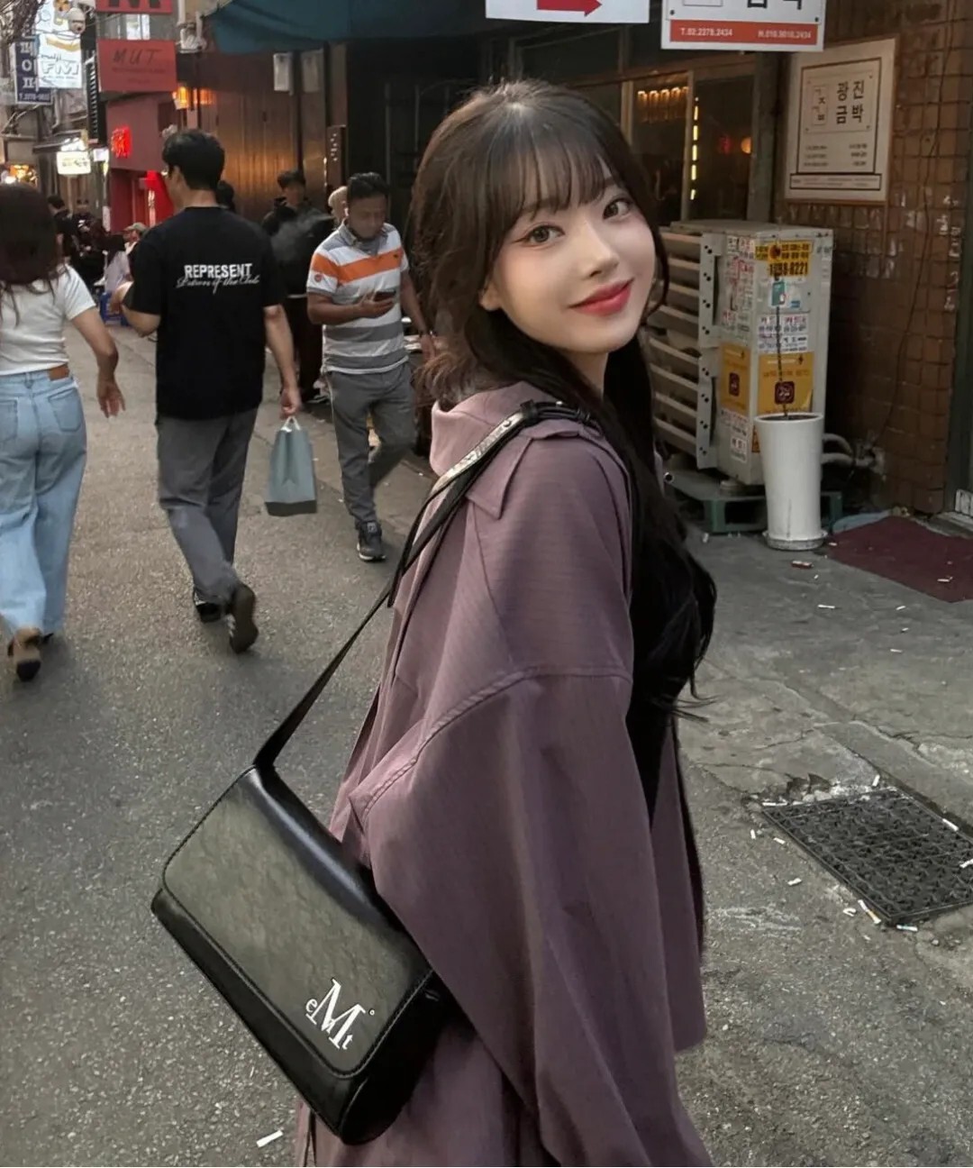 【OWN】Mucent 流行 皮革 方形 單肩包 肩背包 側背包 韓系 潮流 女生必買 刺繡 黑色