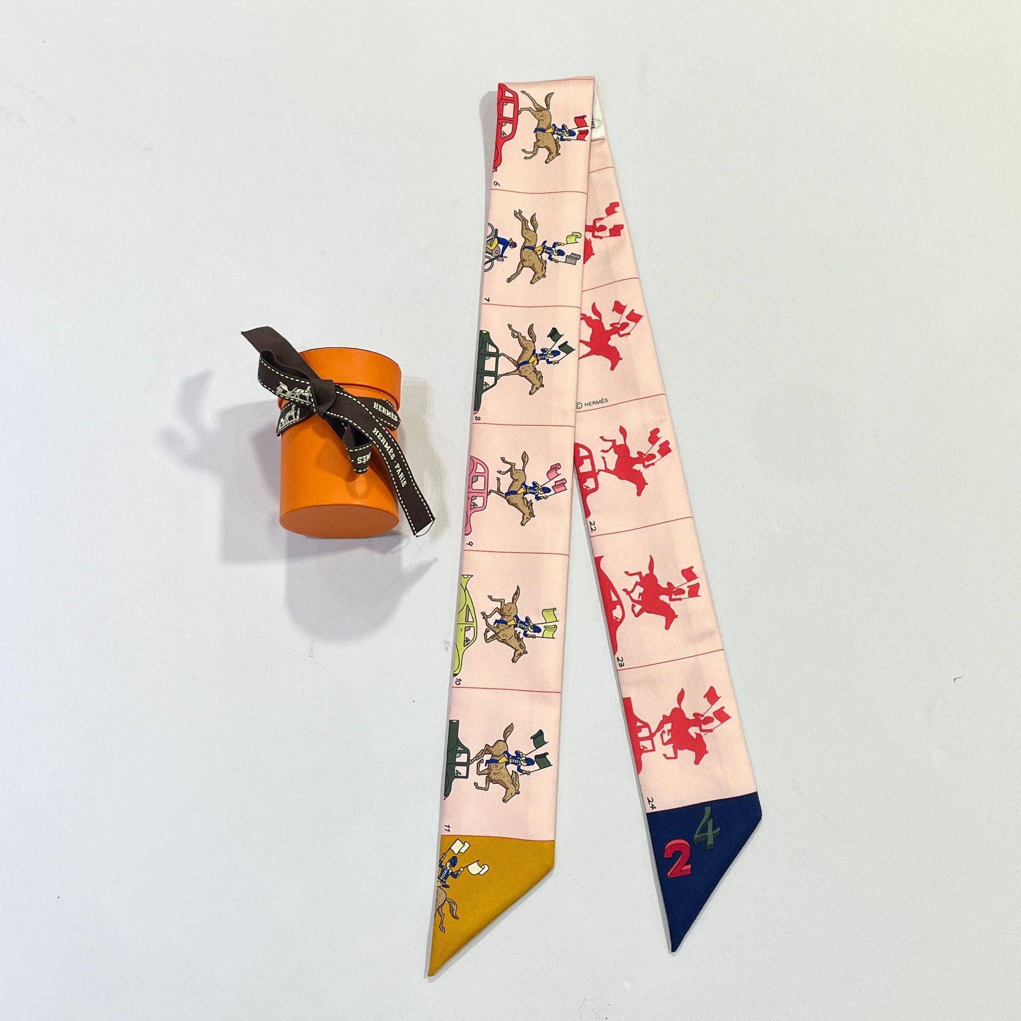 全新HERMES TWILLY 粉色/紅色/ 藍色 PARADE馬仔巡遊#BRAND NEW#香榭站正品