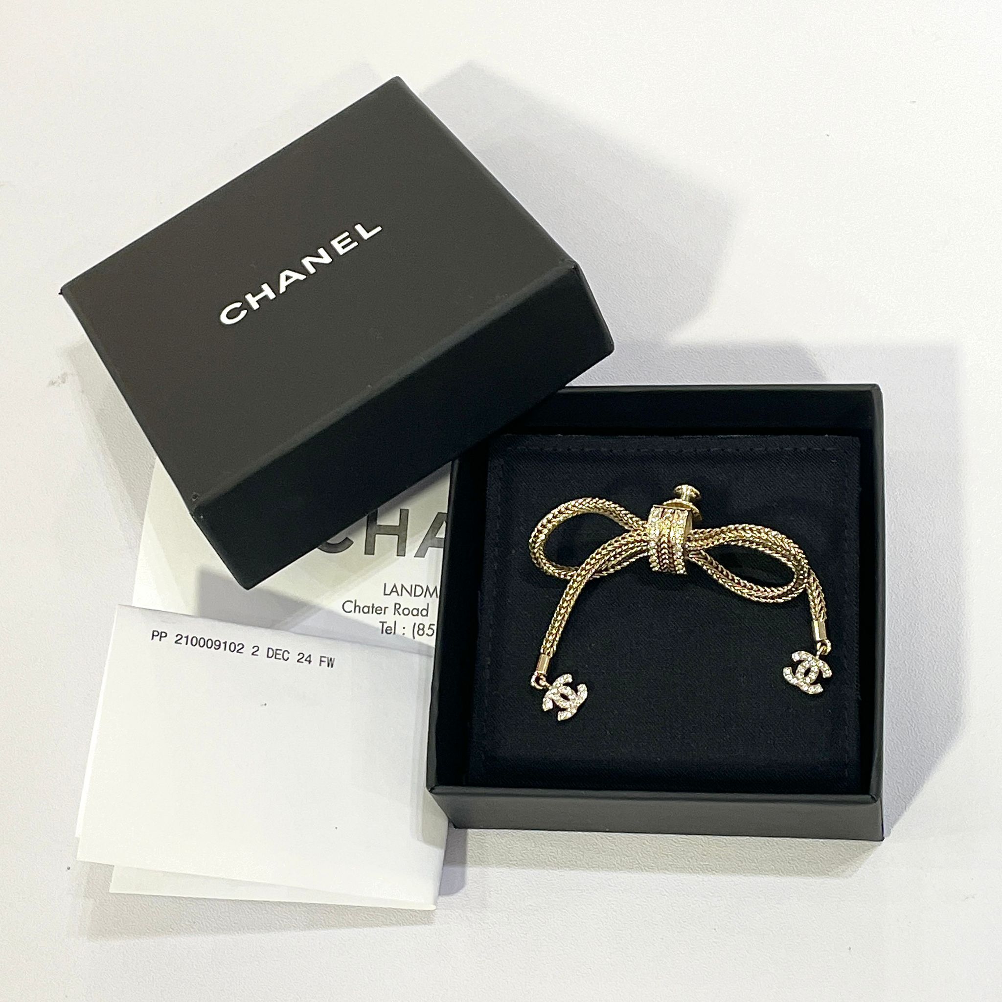 全新CHANEL 胸針ABE445 淡金蝴蝶結 BROOCH CHANEL Earrings #BRAND NEW #香榭站正品