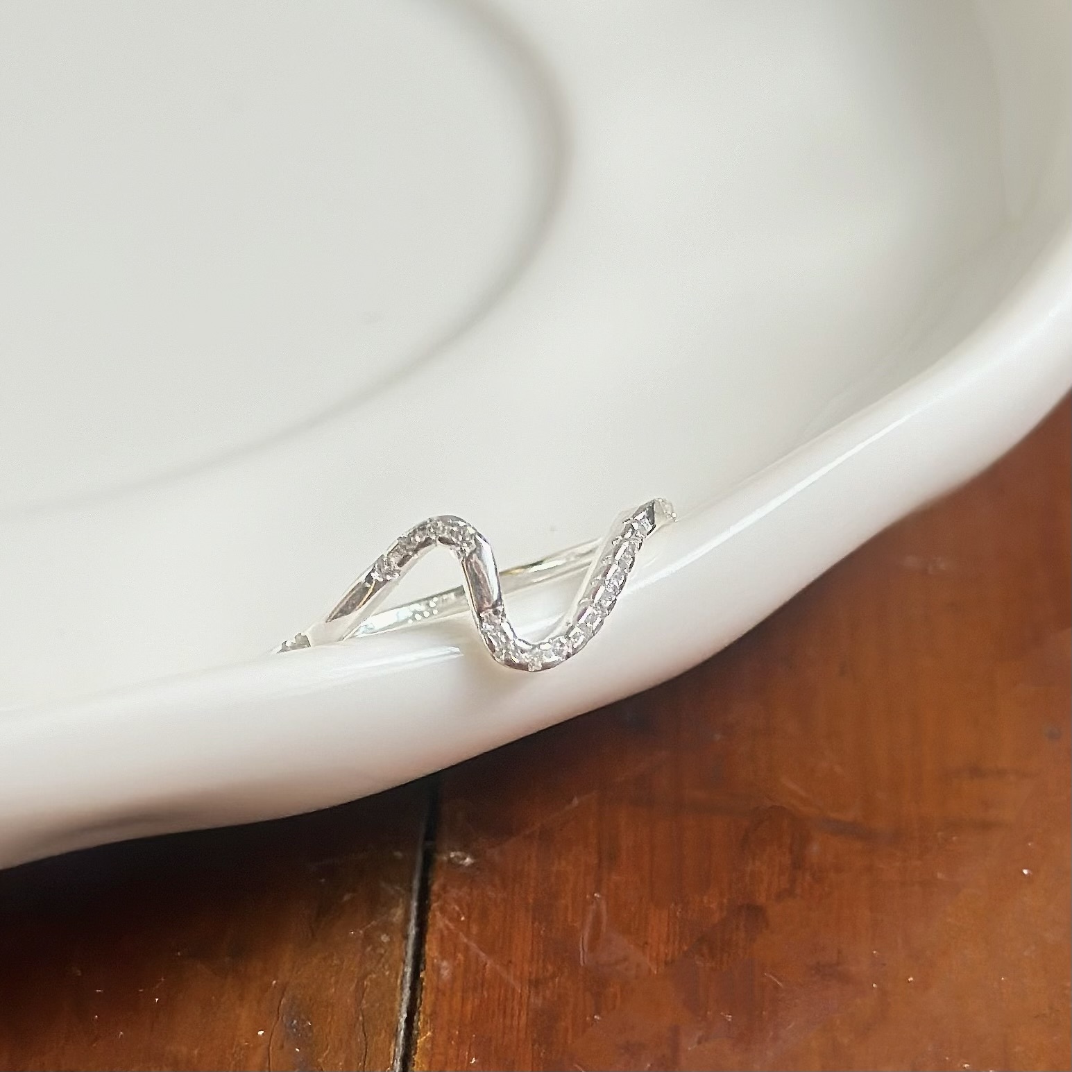 H20排鑽波浪純銀戒指