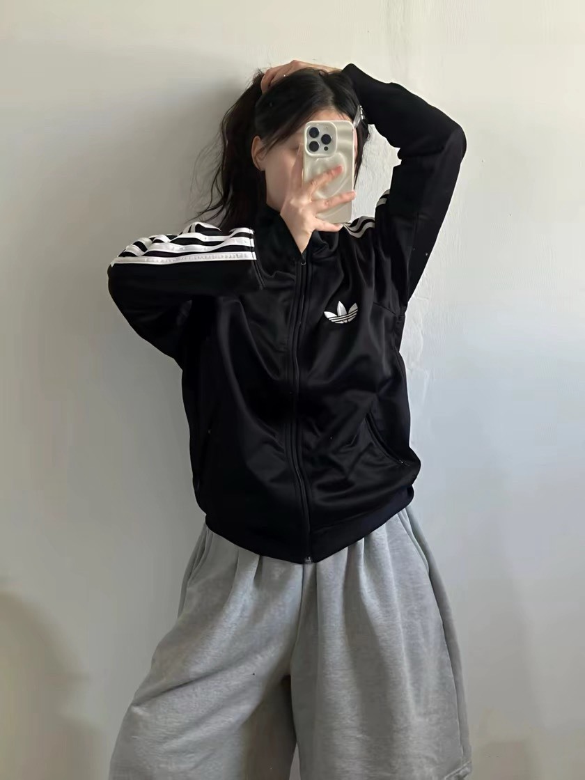 Adidas 愛迪達 基本款經典黑色外套 JC8251 Black Adicolor Classic Firebird Loose Track Top