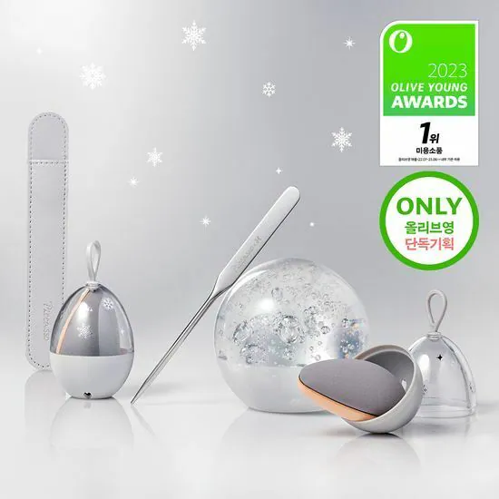 現 貨丨PICCASSO 粉底抹刀特別套裝銀色特別版 (粉底抹刀+上妝海綿 1塊+上妝海綿收納盒)