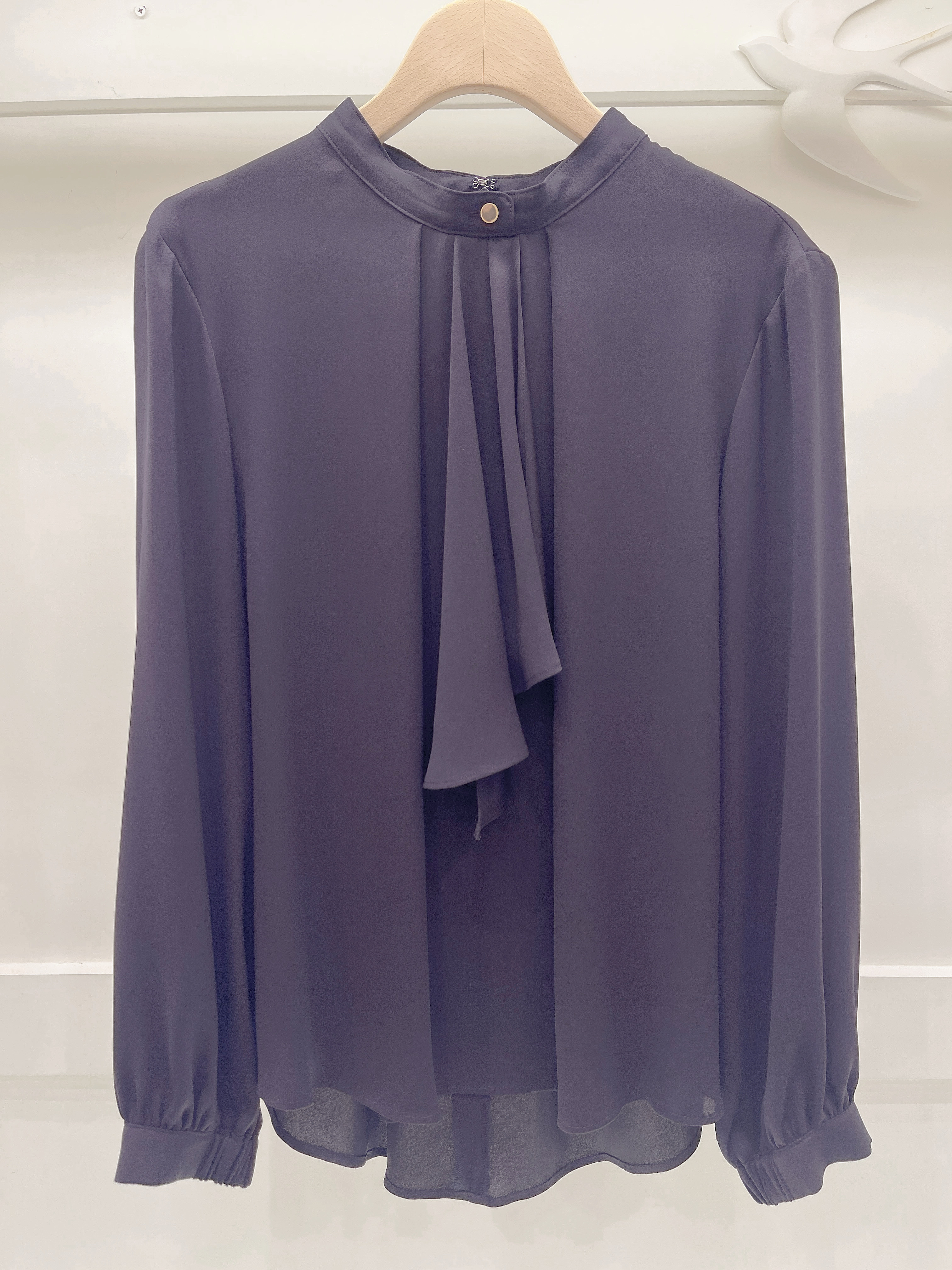 前荷葉雪紡上衣