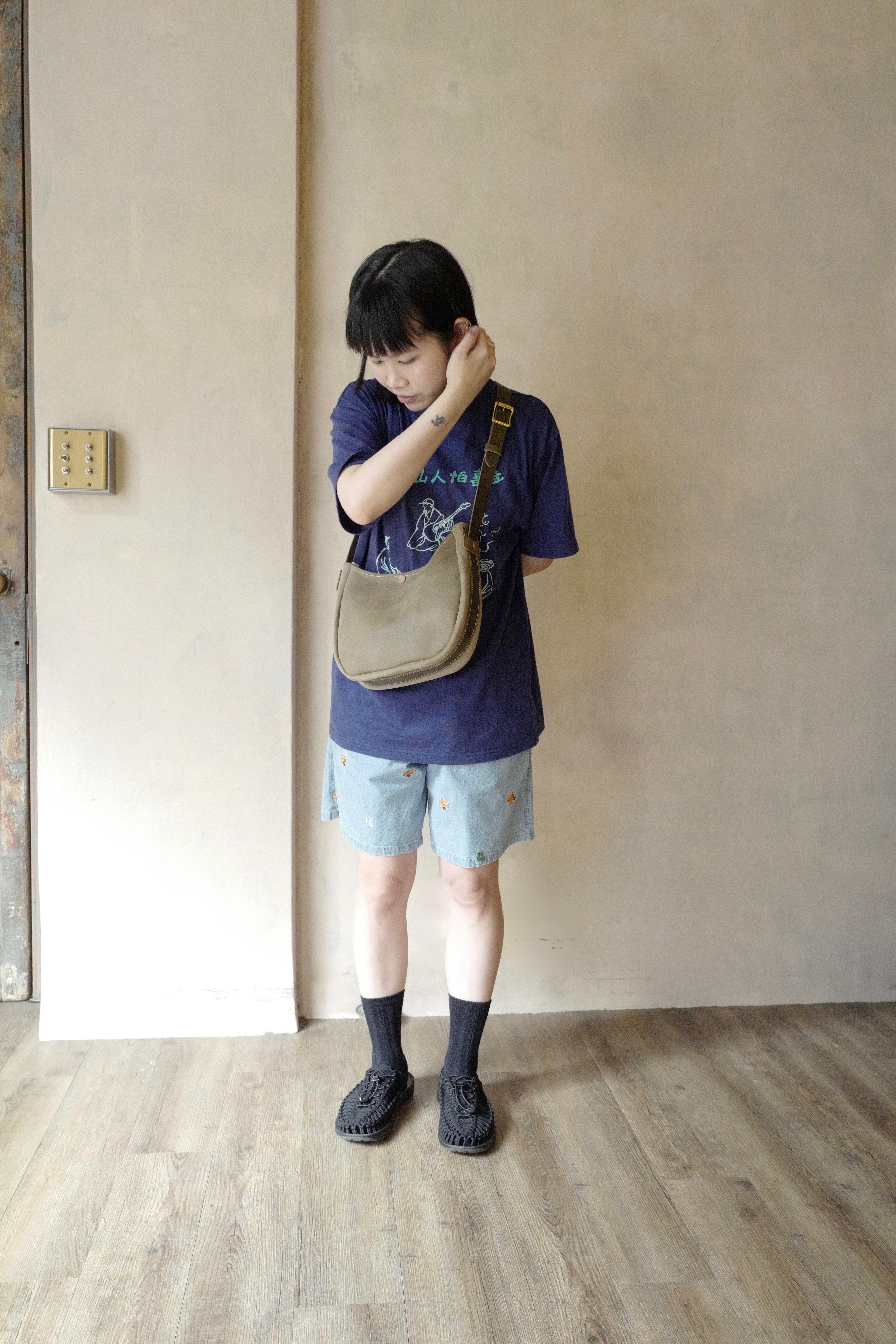 S.F.K 半月型包 mini  / 麂皮苔蘚綠 ( Moss green / Suede) 須事先詢問現貨數量或預定後製作 pre-order