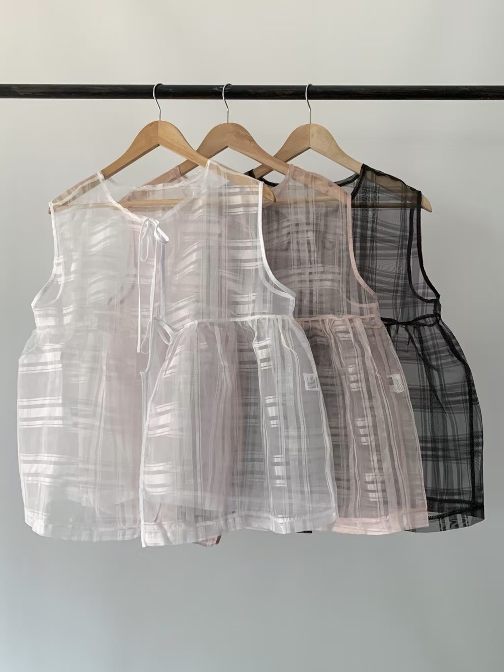 (飯店選品/下)通透格紋亮亮精靈綁帶背心/粉