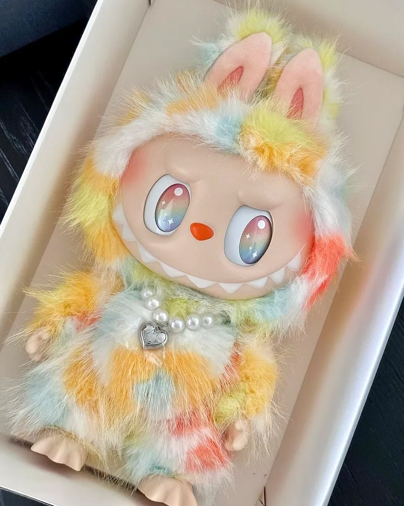 泡泡瑪特 Labubu 前方高能 Rock the universe 糖膠大娃 37公分 彩色 紮染 毛絨 公仔