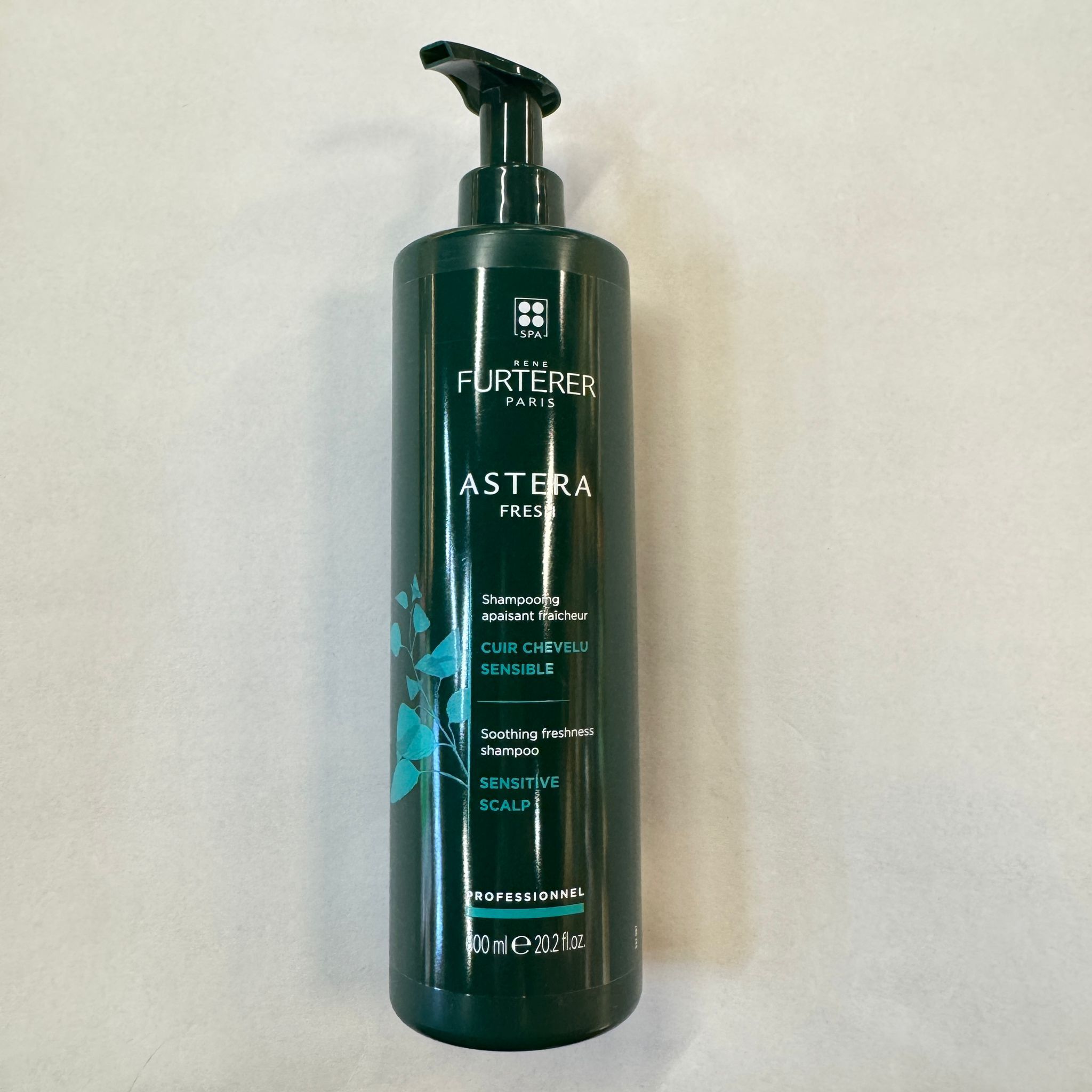 LD27. Rene Furterer Astera Fresh Soothing Freshness Shampoo sensitive Scalp 600ml $180