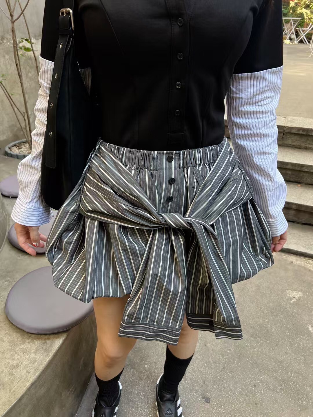 直條紋綁袖泡泡短裙