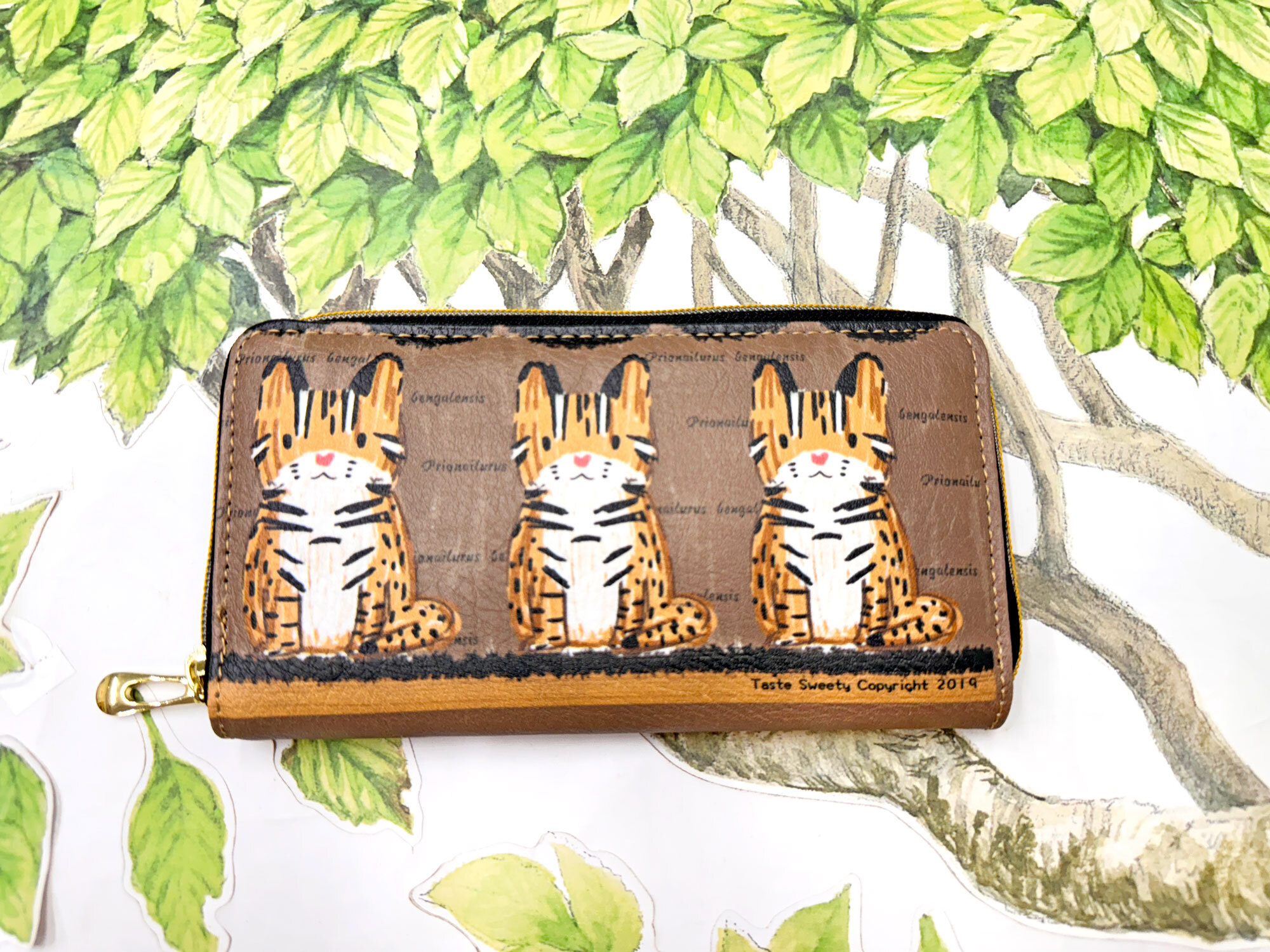 悄靜花石虎長夾