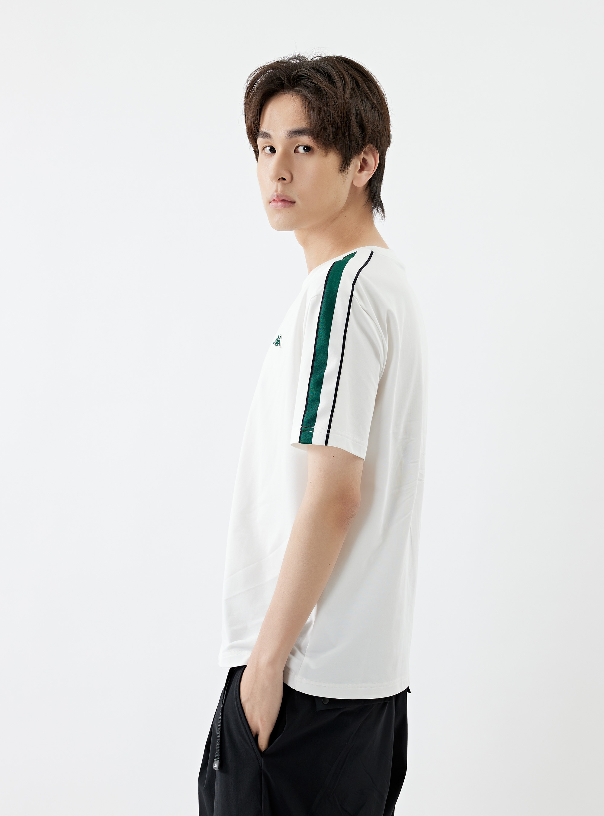 男女適穿 經典logo圓領短袖T-Shirt