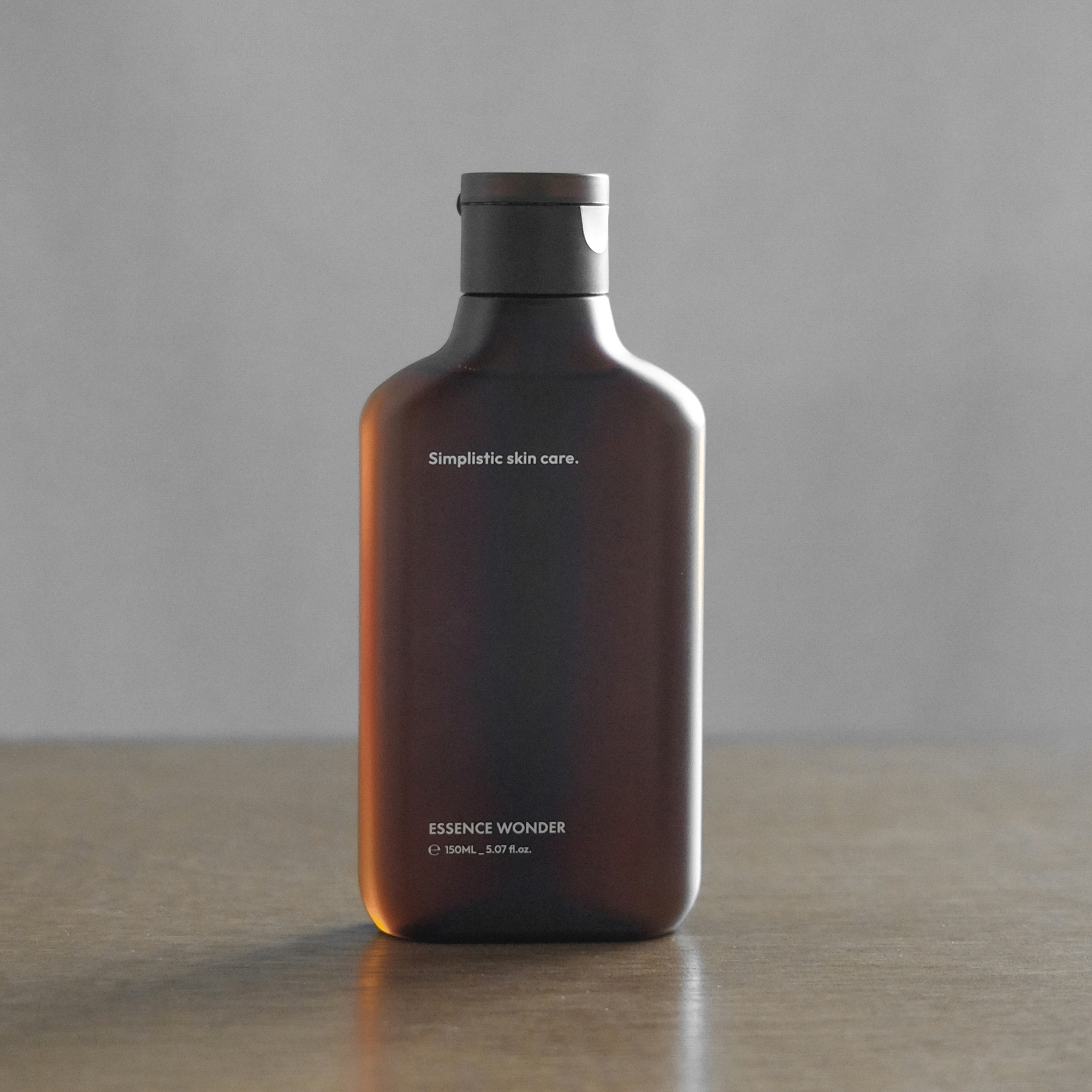 Simplistic ESSENCE WONDER