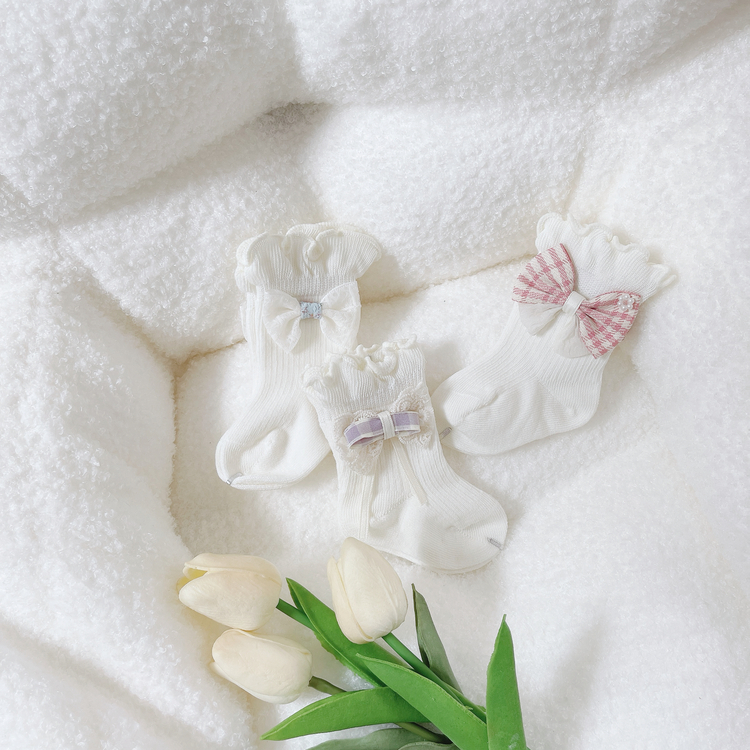 蝴蝶結花邊中筒襪組