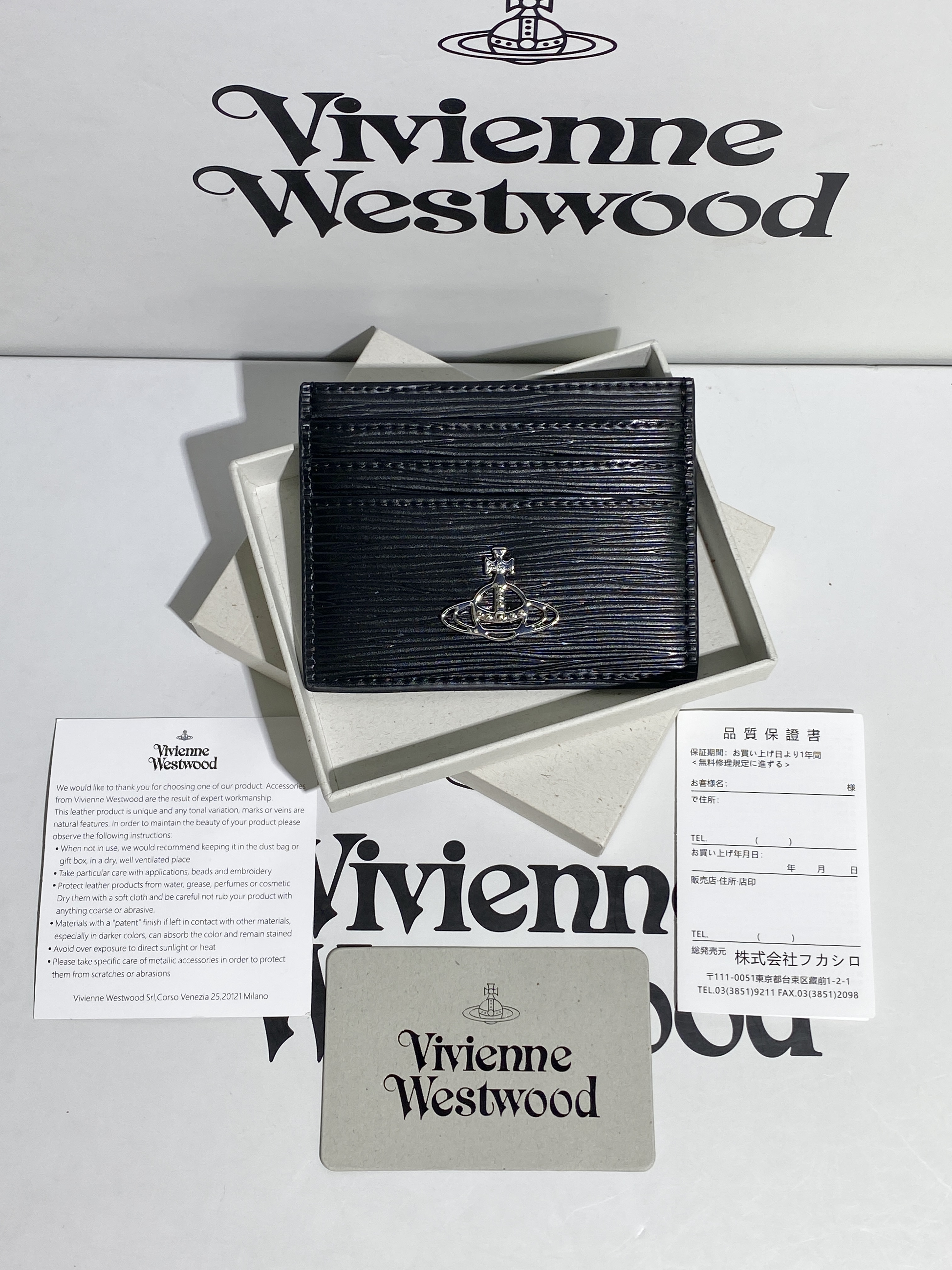 Vivienne Westwood 經典黑色咭套 Card Holder  (made in Italy)
