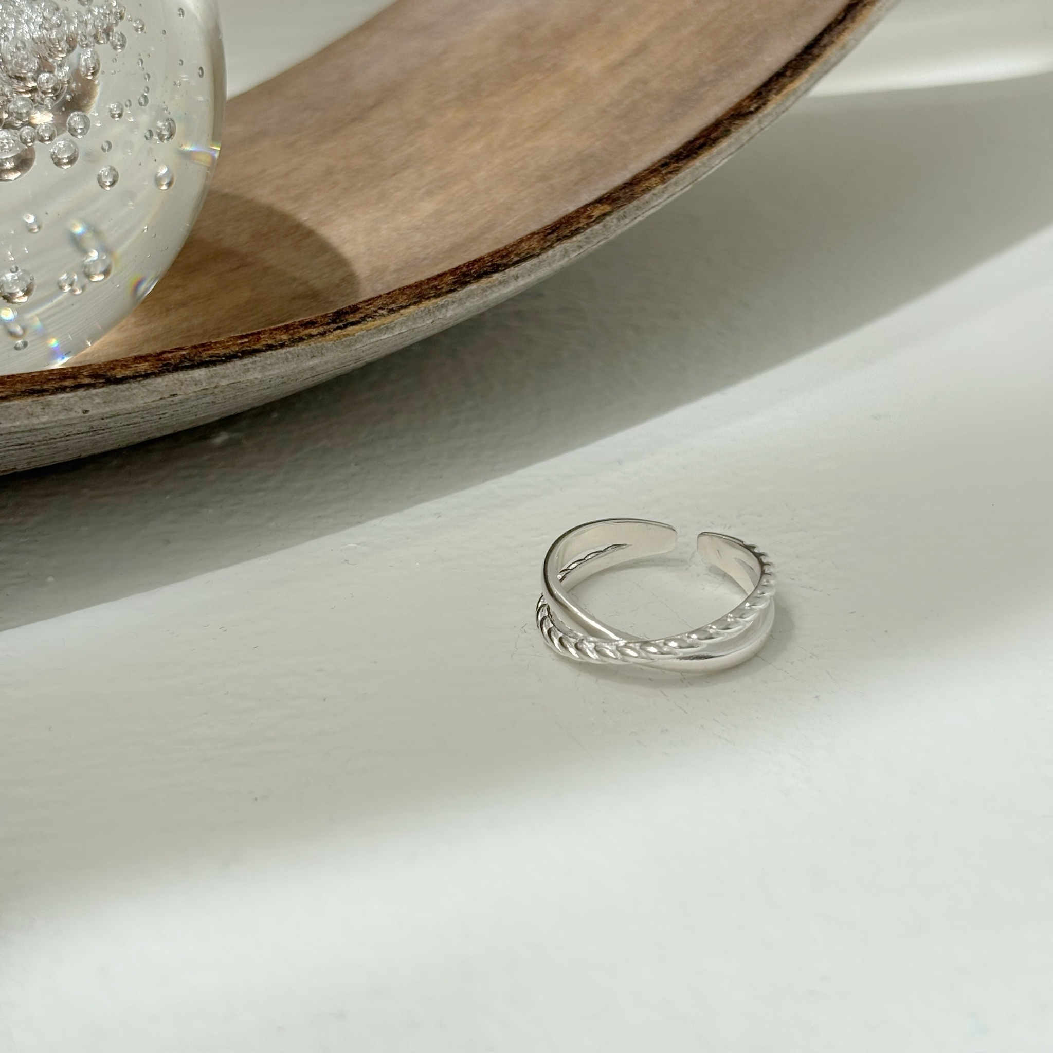 厚麻花交叉可調戒指